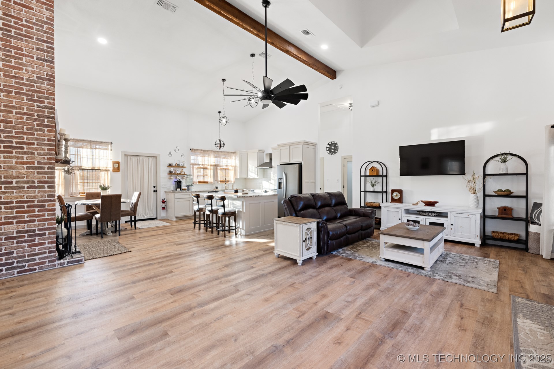 986 N 4430 Road Property Photo 25