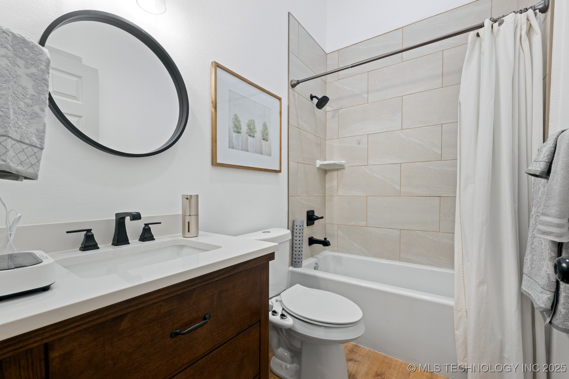 986 N 4430 Road Property Photo 28