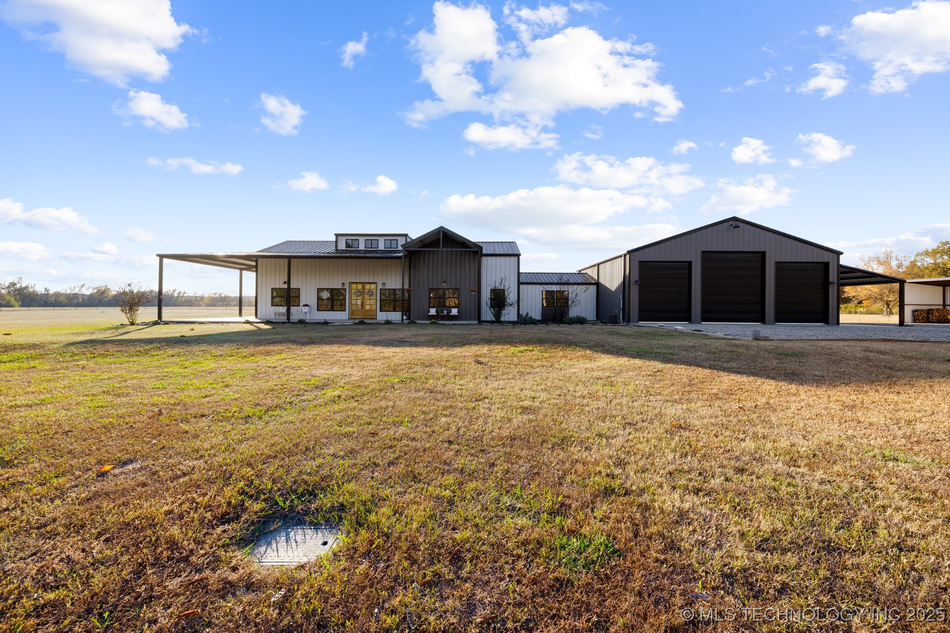 986 N 4430 Road Property Photo 48