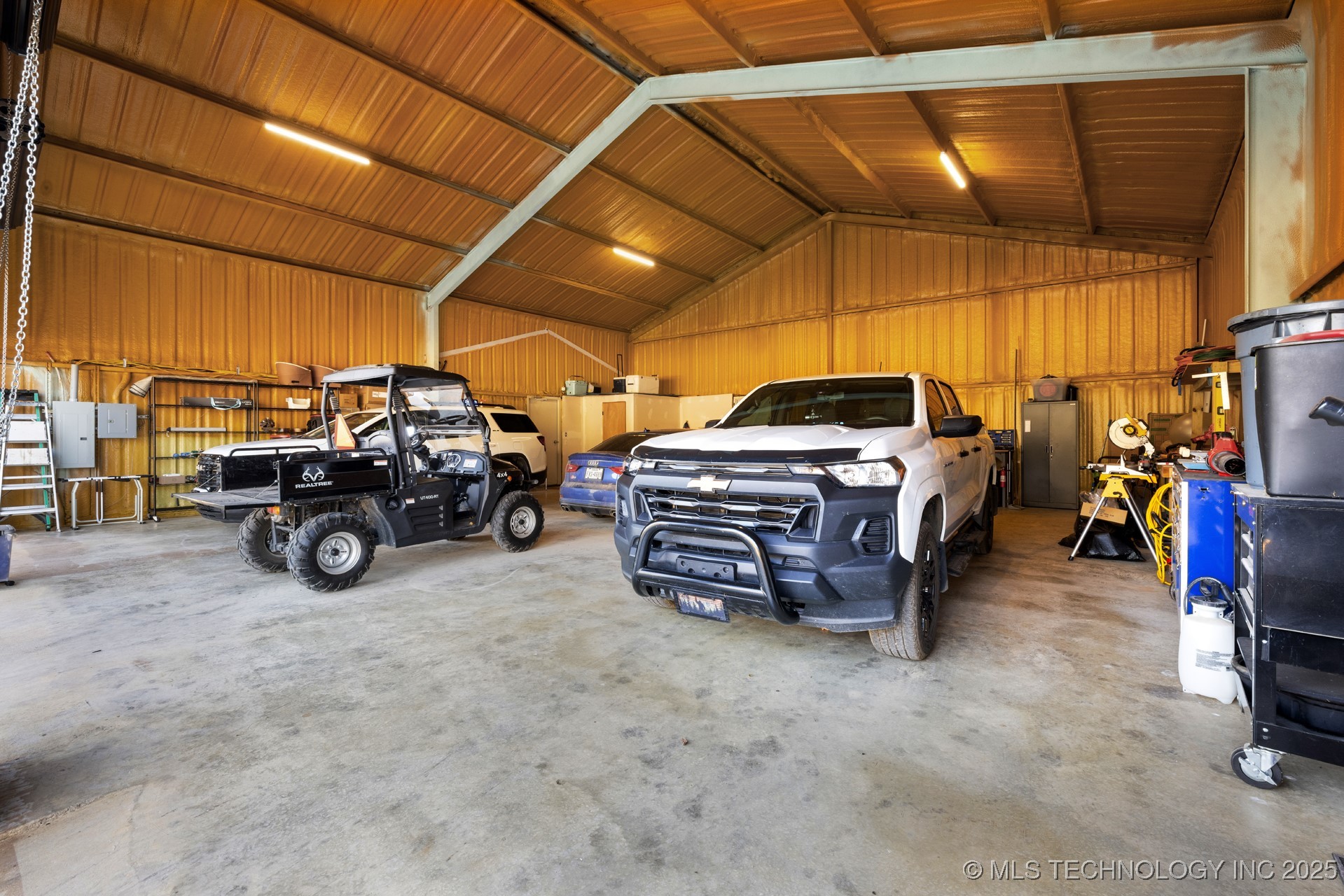 986 N 4430 Road Property Photo 53