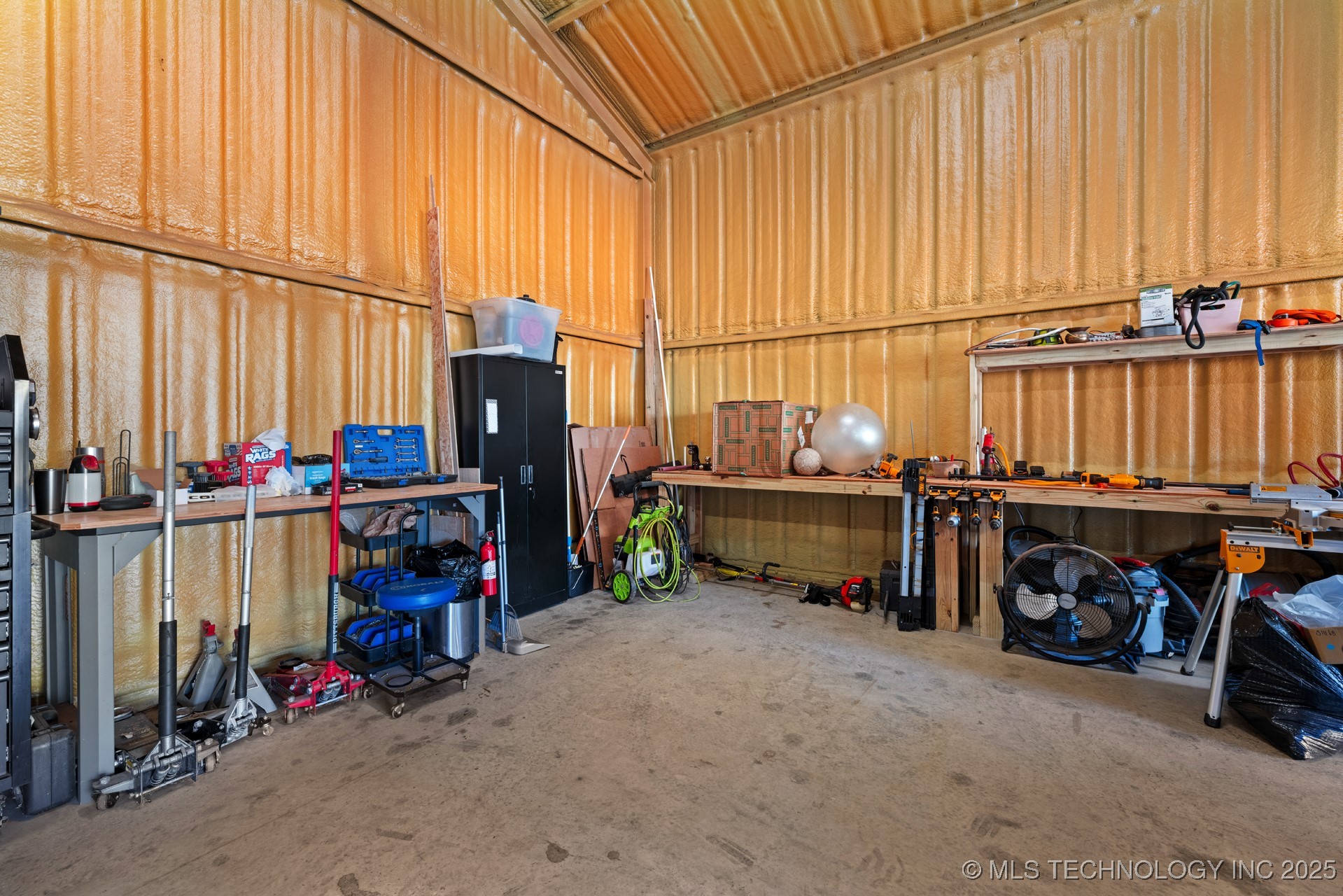 986 N 4430 Road Property Photo 54