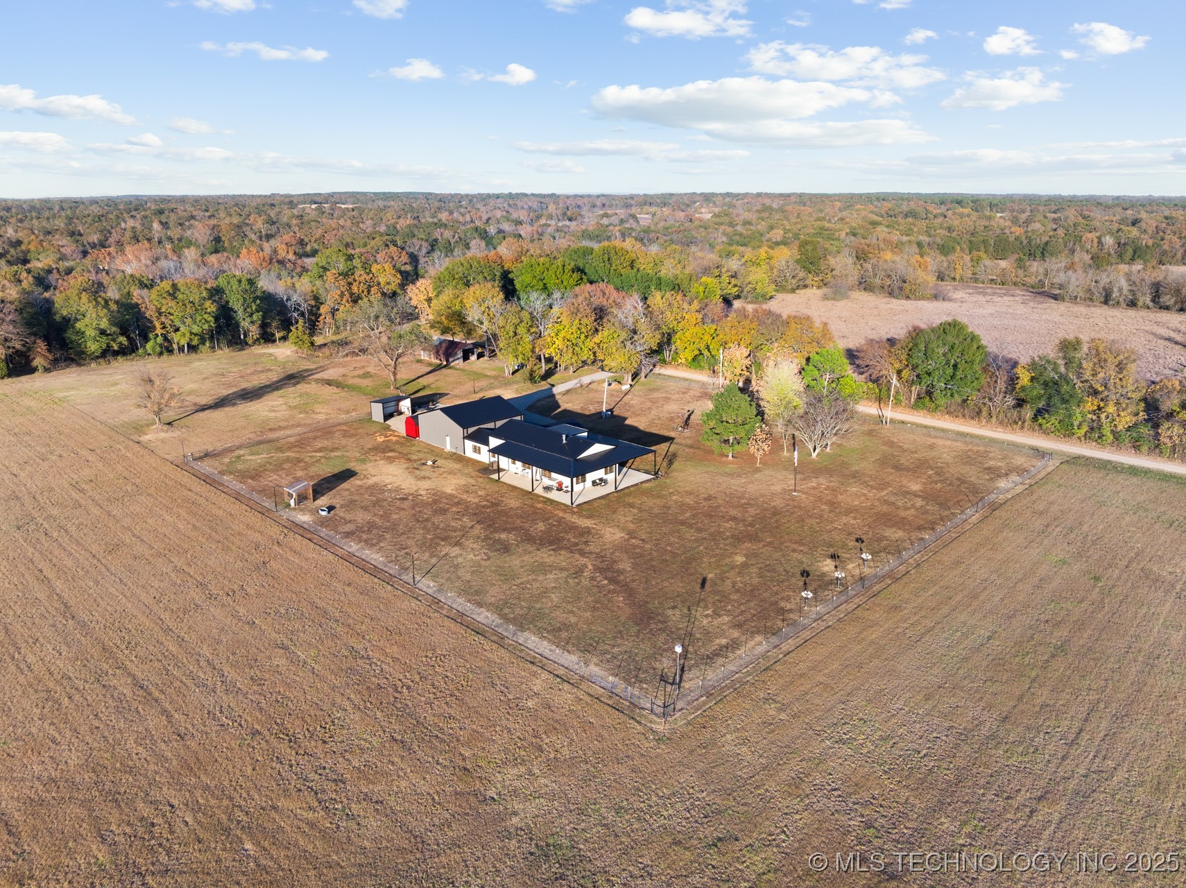 986 N 4430 Road Property Photo 56