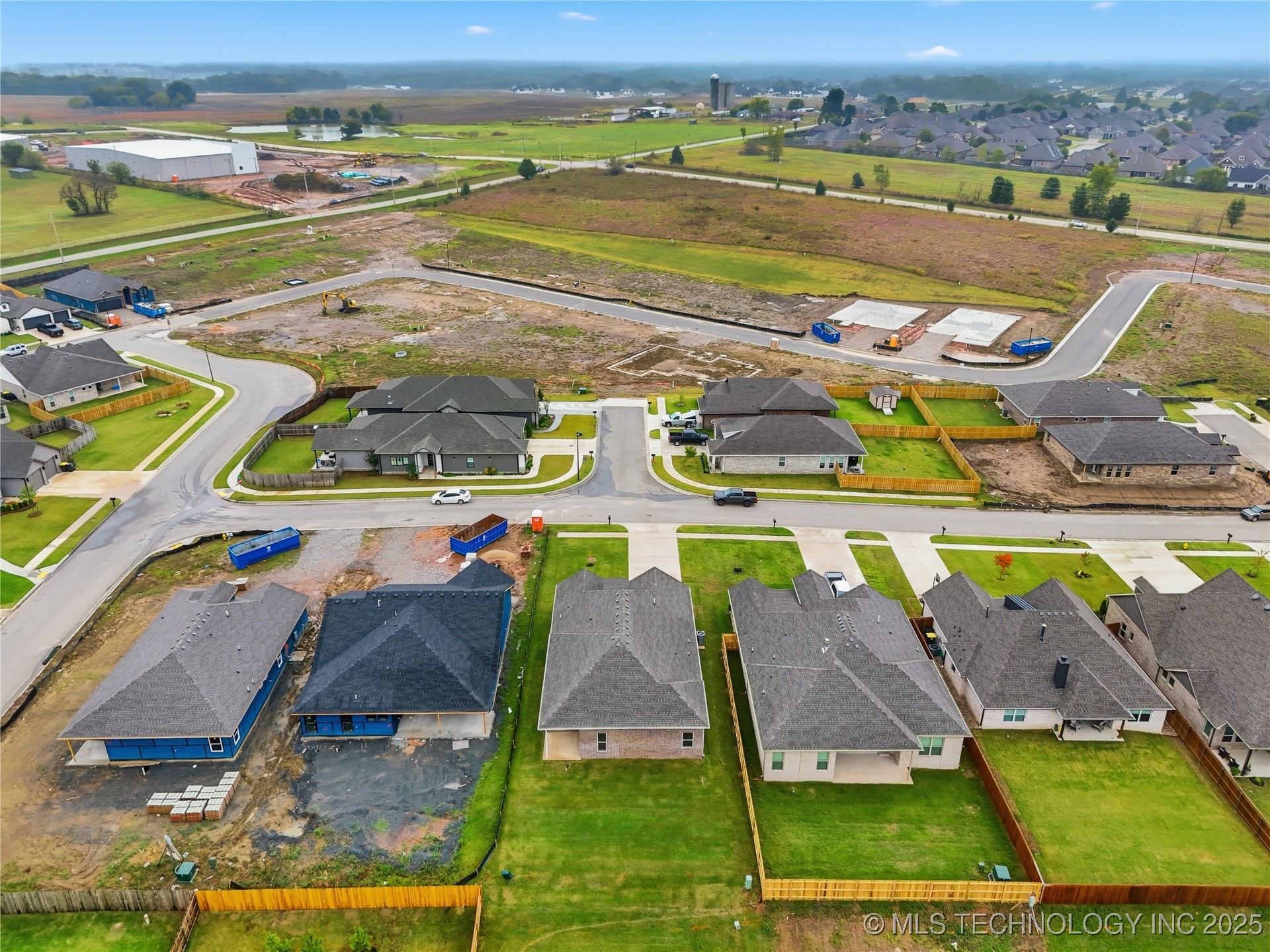 2069 E 130th Street S Property Photo 3