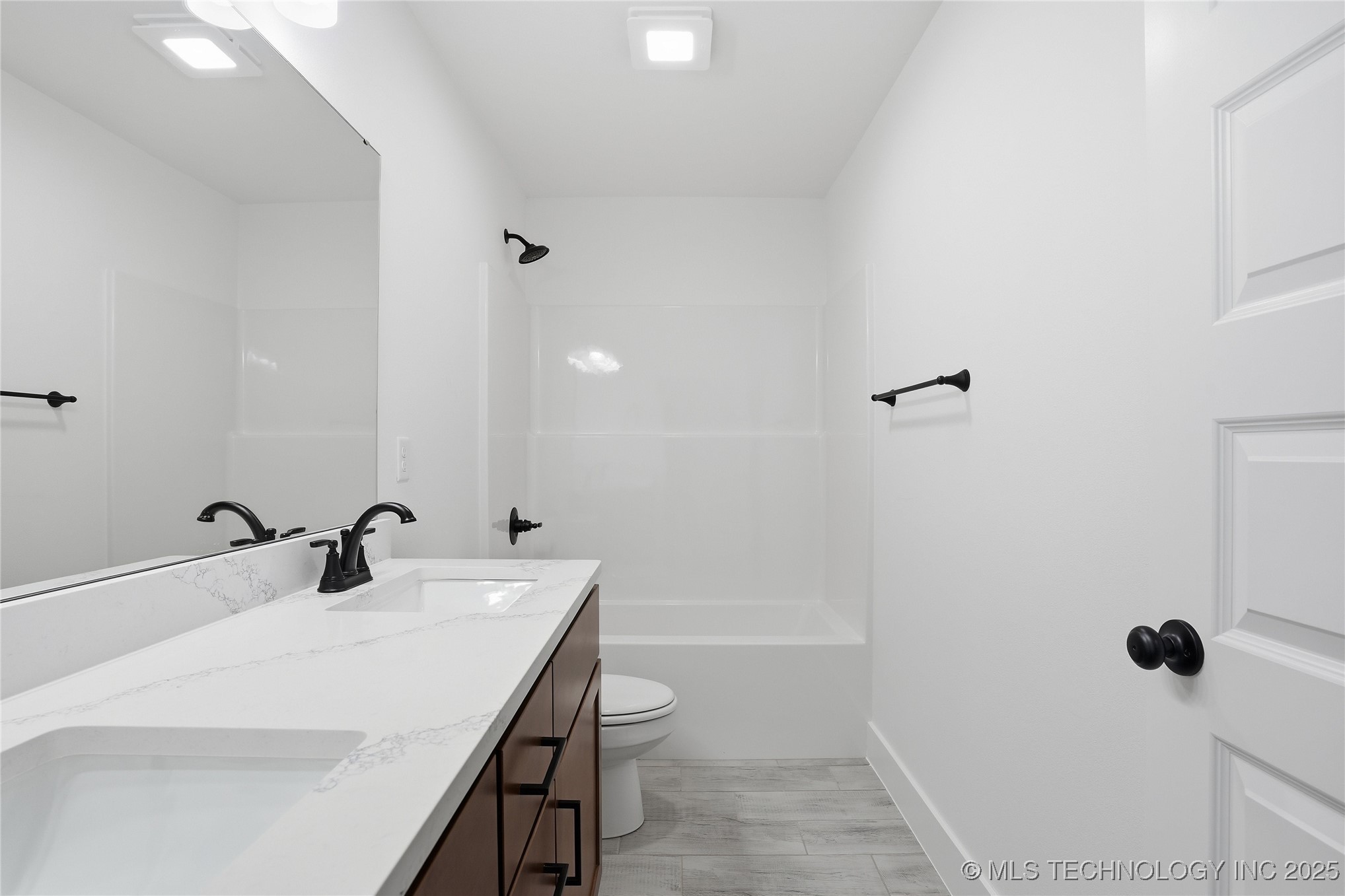 2069 E 130th Street S Property Photo 28