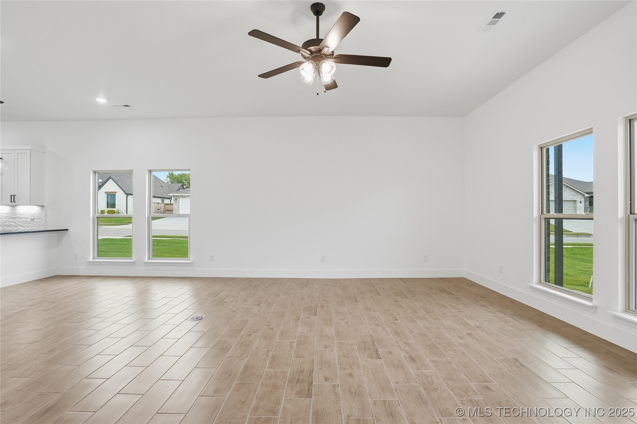 2124 E 128th Place S Property Photo 13