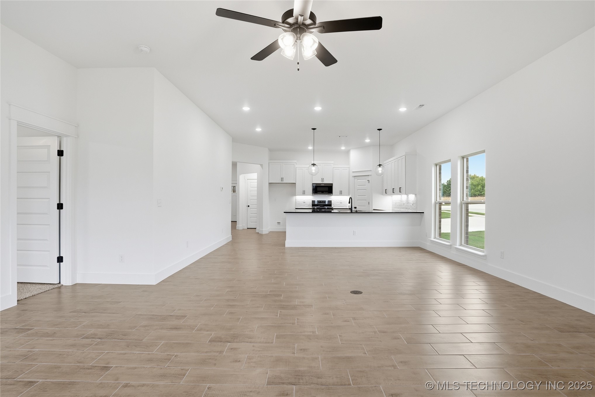 2124 E 128th Place S Property Photo 15