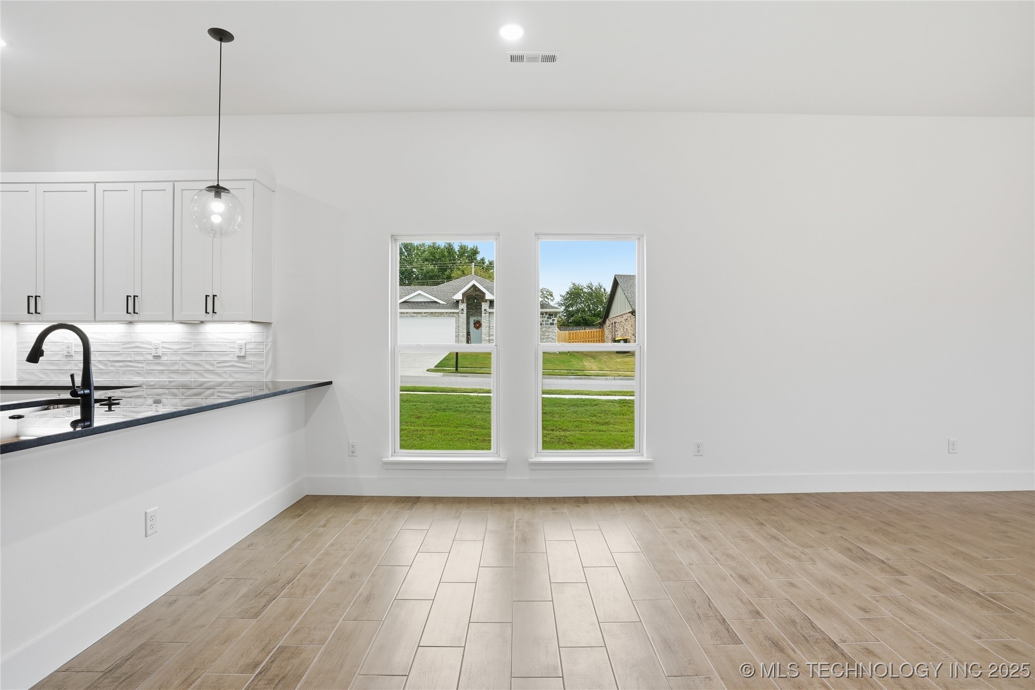 2124 E 128th Place S Property Photo 18