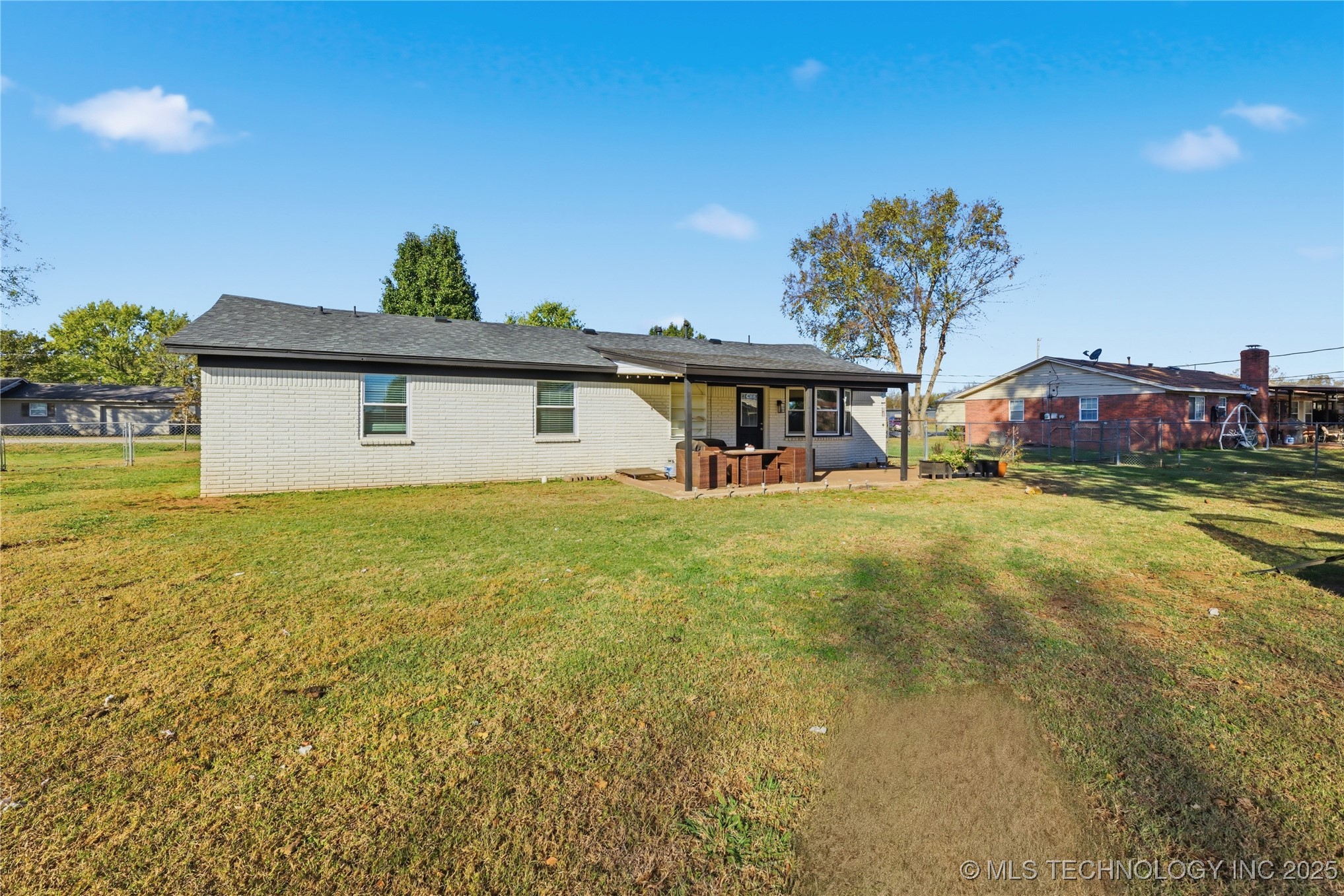 17215 S 91st East Avenue Property Photo 18