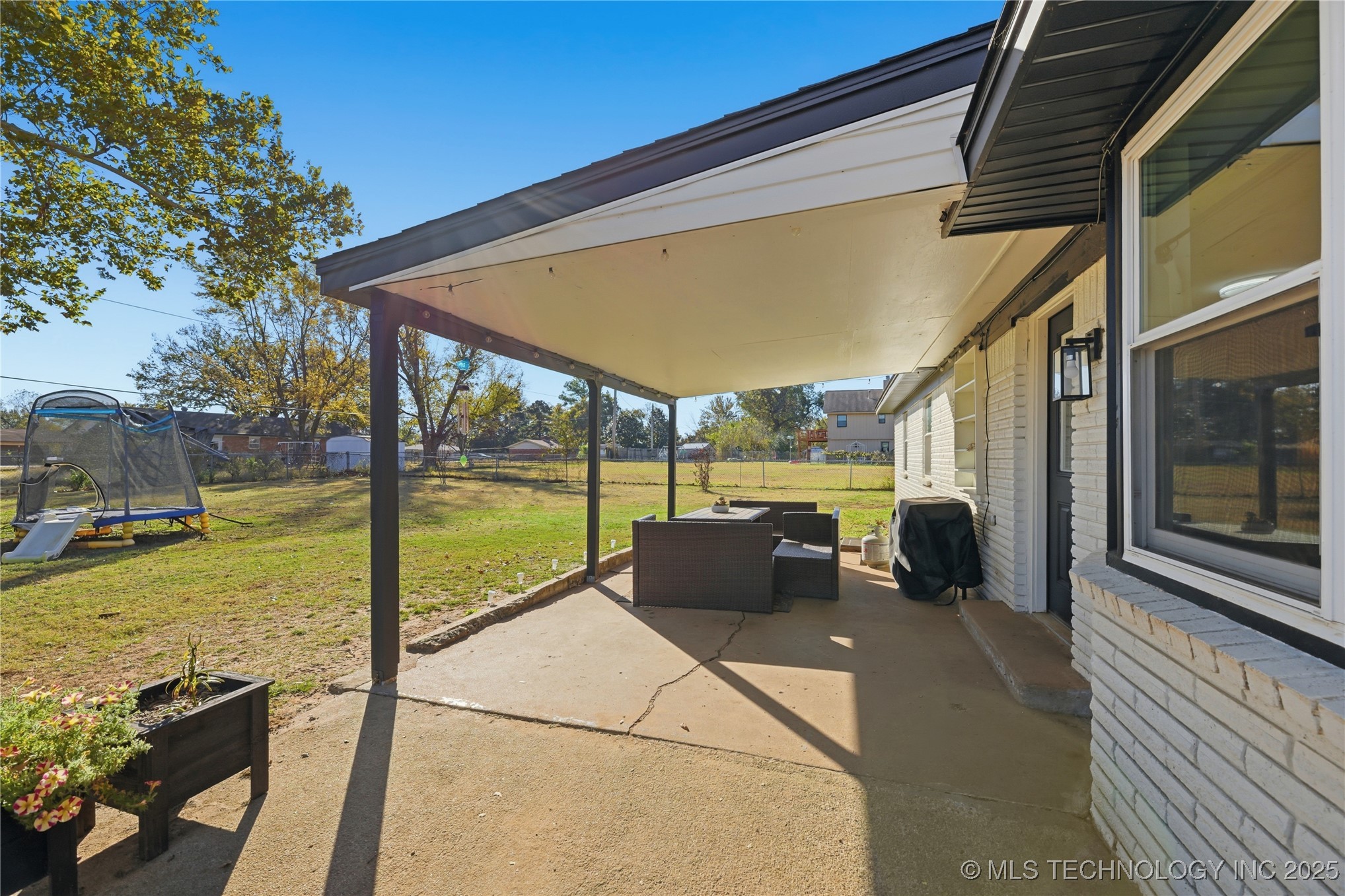 17215 S 91st East Avenue Property Photo 19