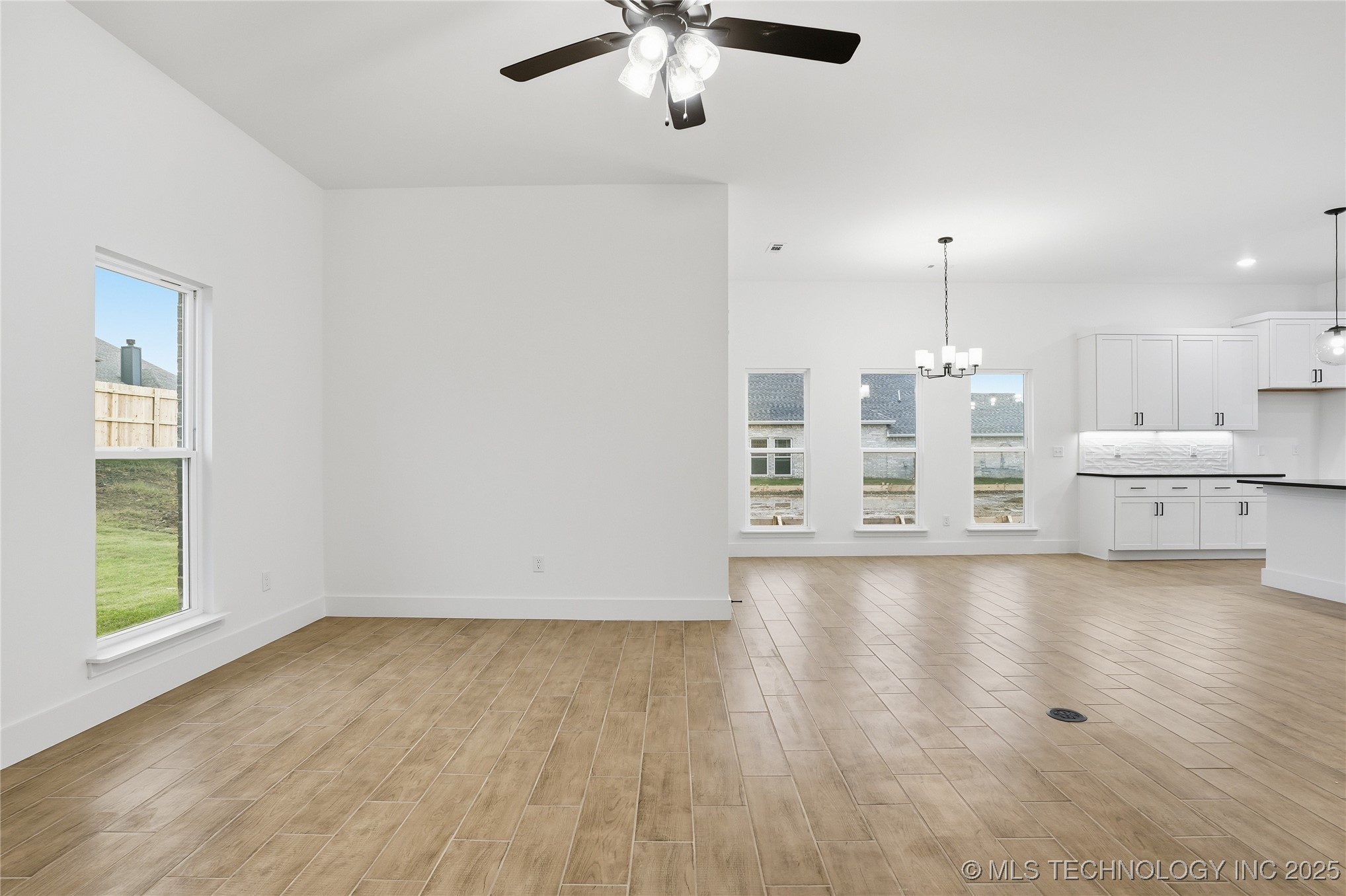 2068 E 129th Place S Property Photo 10