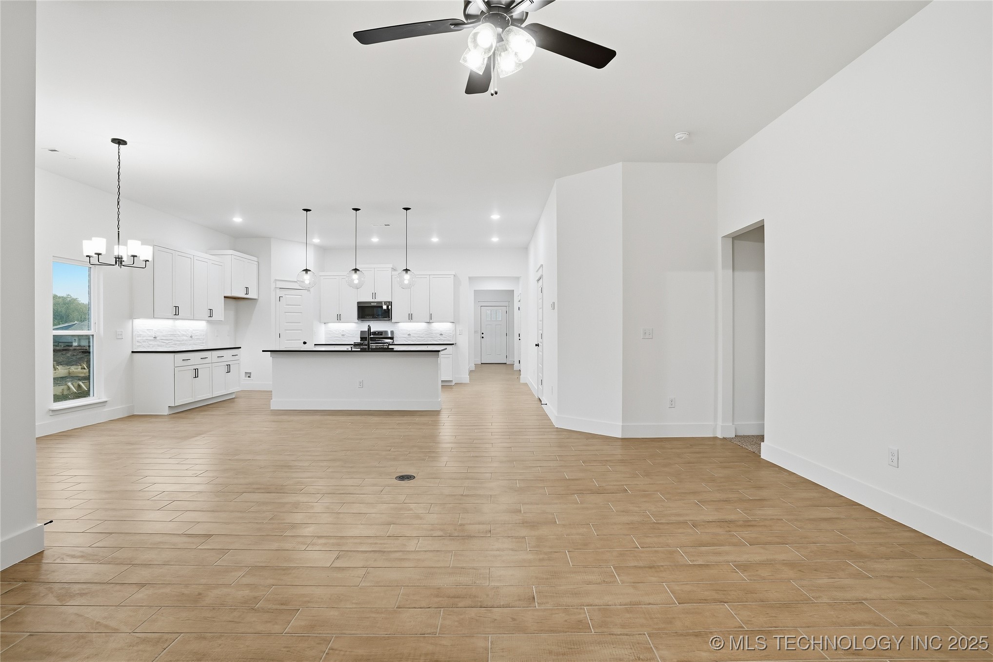 2068 E 129th Place S Property Photo 12