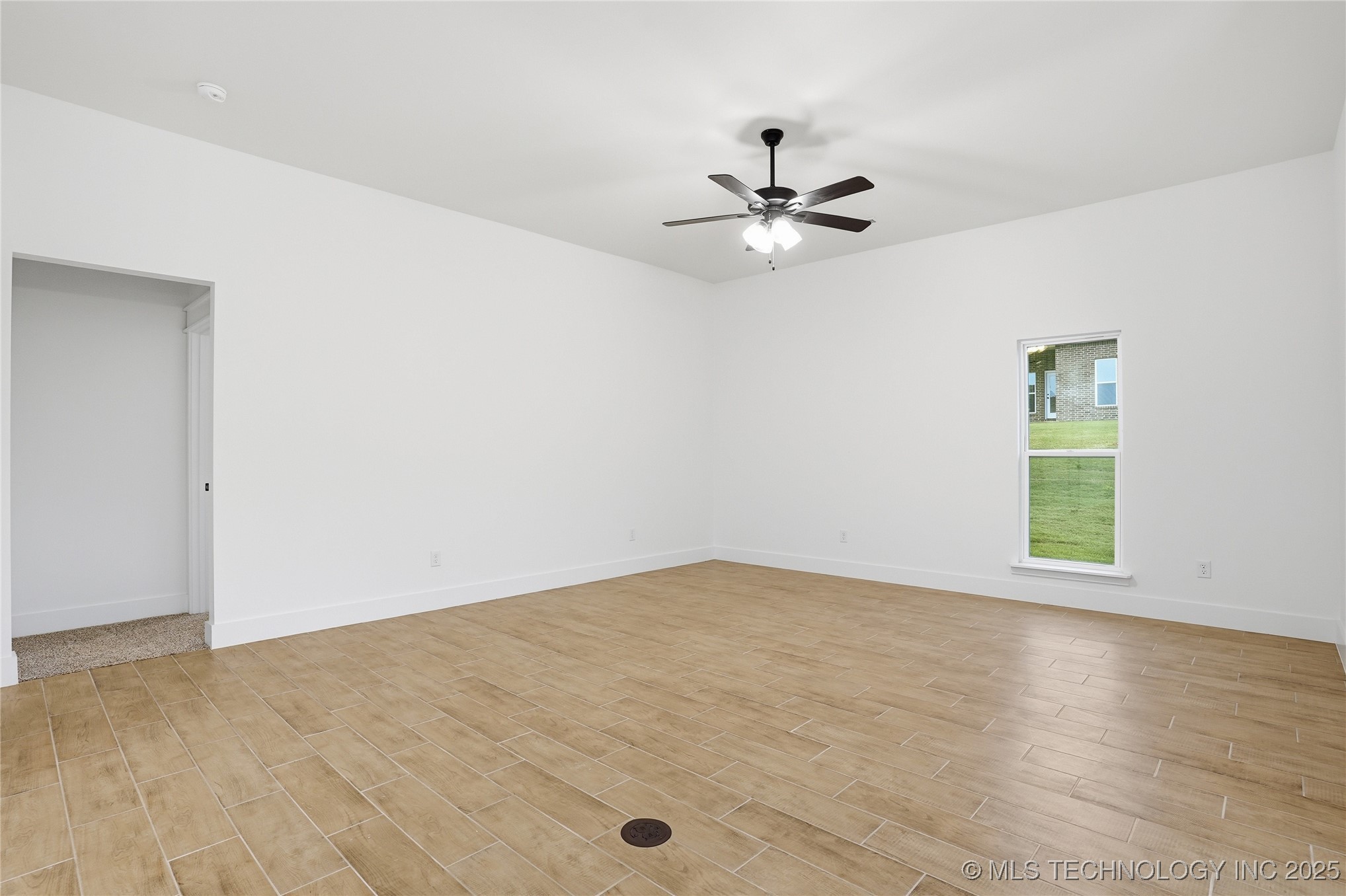 2068 E 129th Place S Property Photo 14