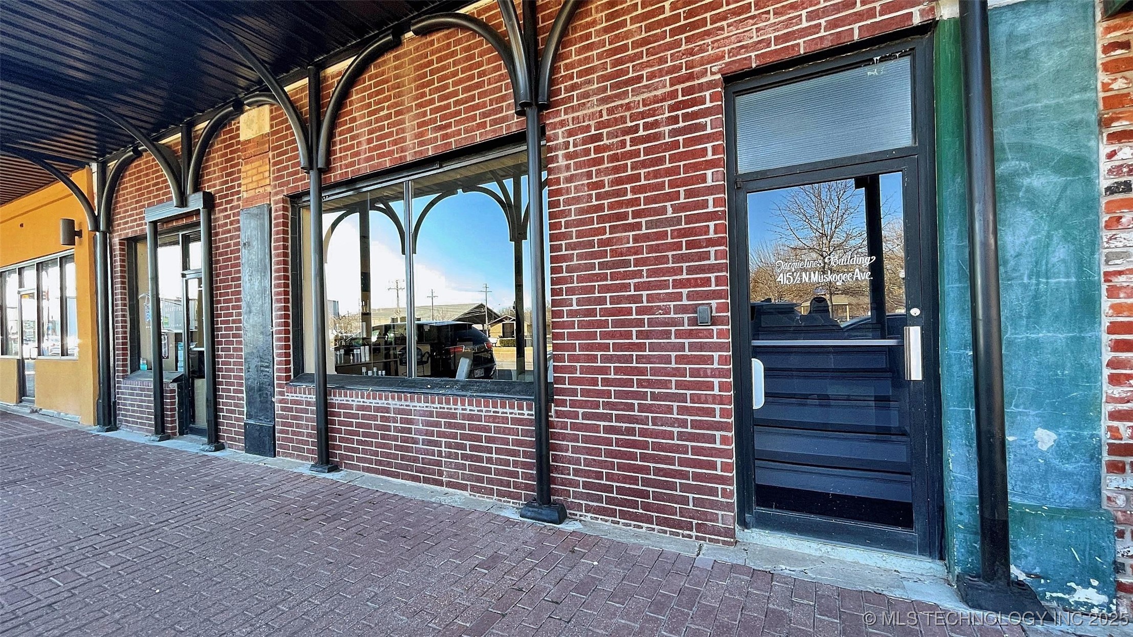 415 N Muskogee Avenue Property Photo 2
