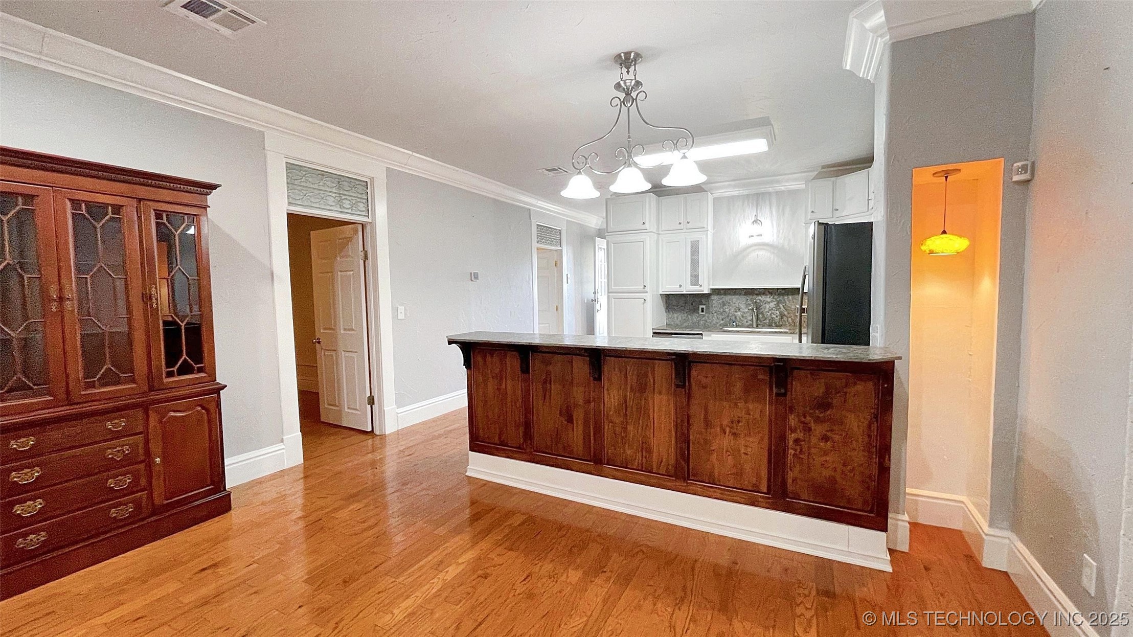 415 N Muskogee Avenue Property Photo 5