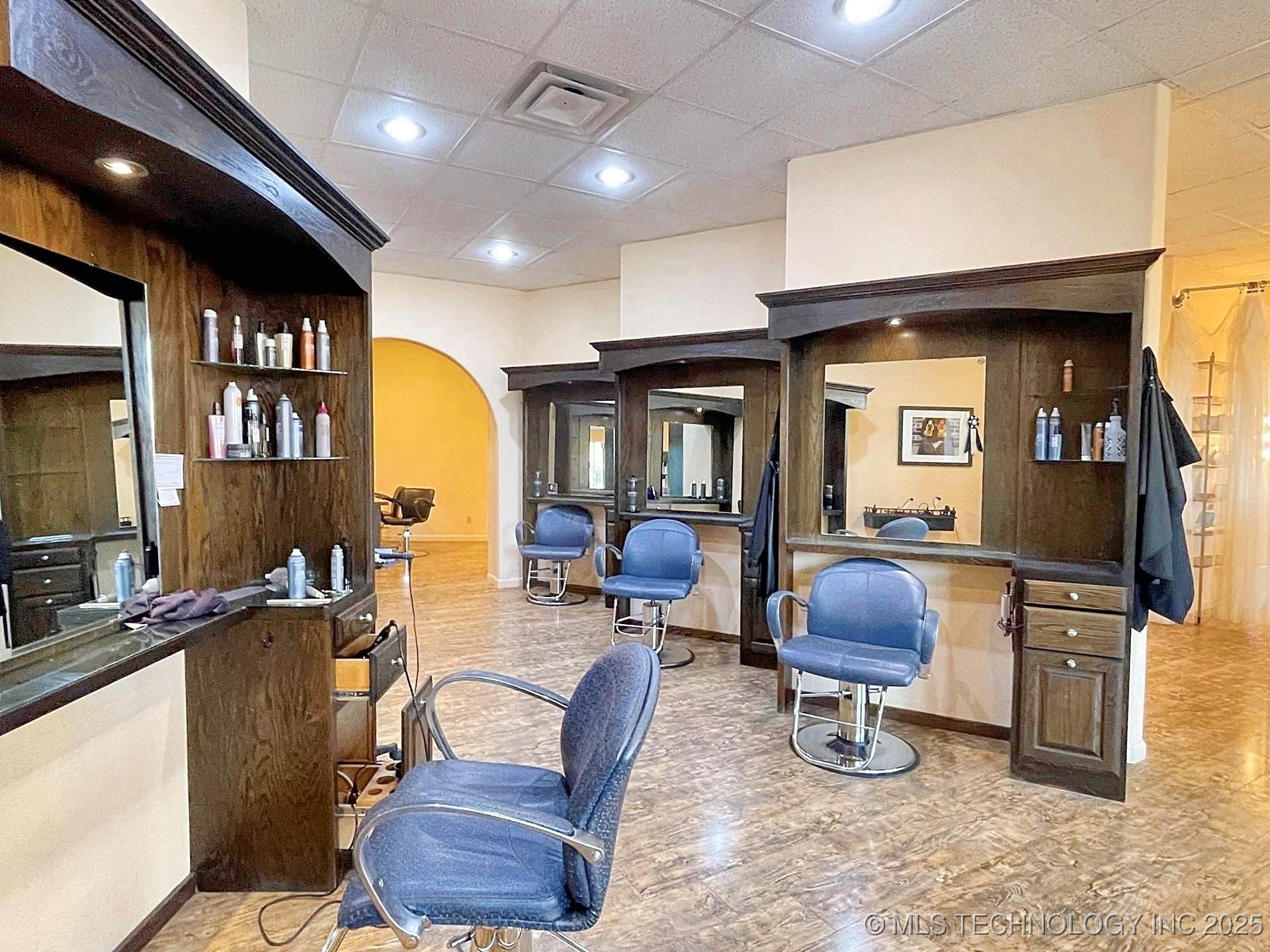 415 N Muskogee Avenue Property Photo 37