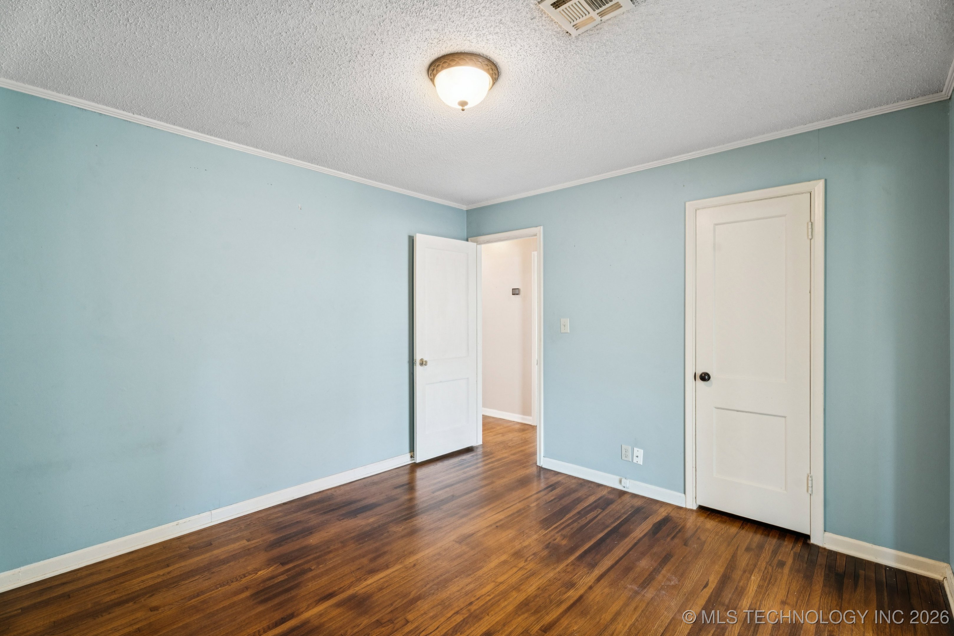 4638 S Rockford Avenue Property Photo 15