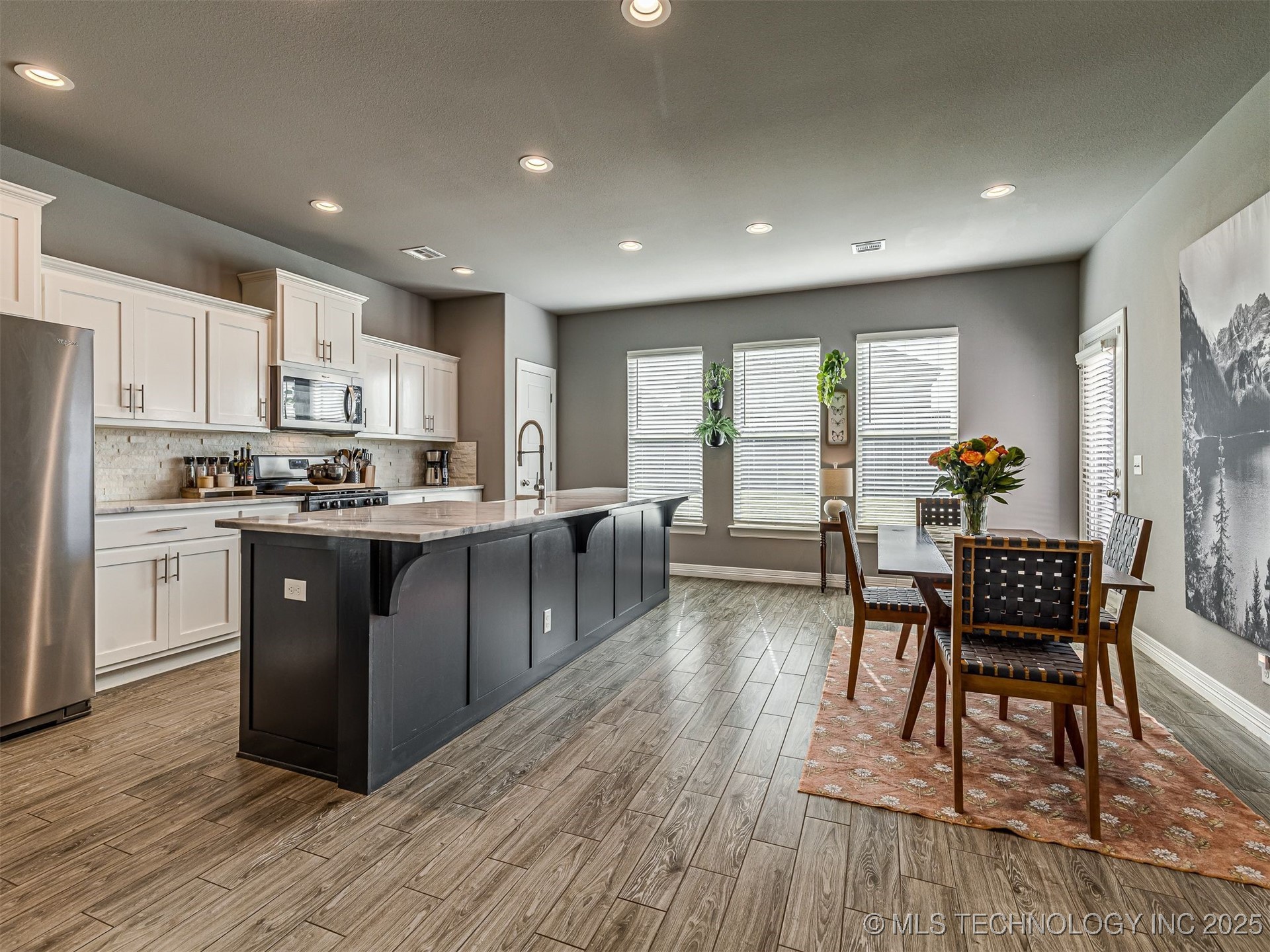 1415 E Jasper Place Property Photo 10