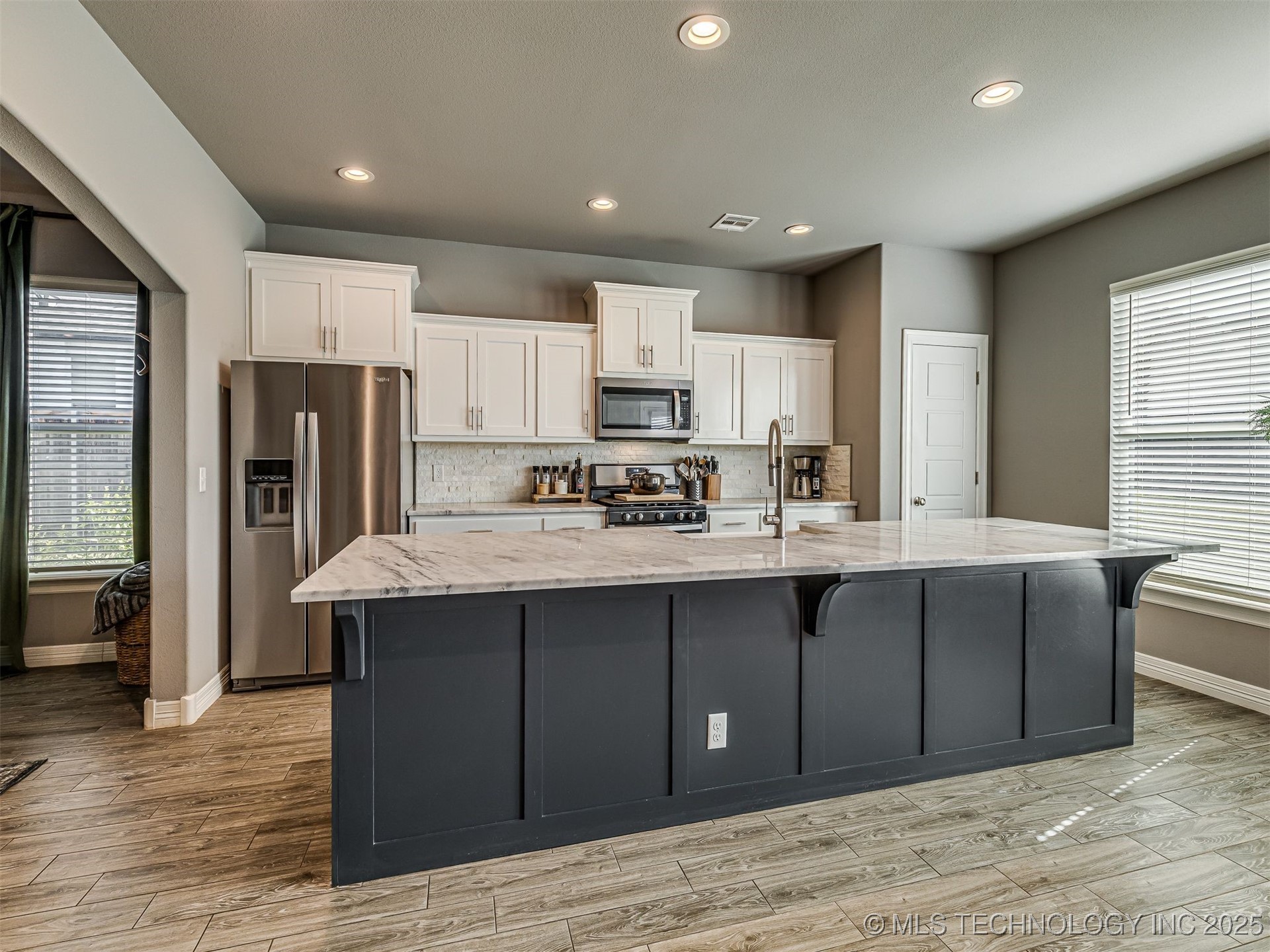 1415 E Jasper Place Property Photo 12