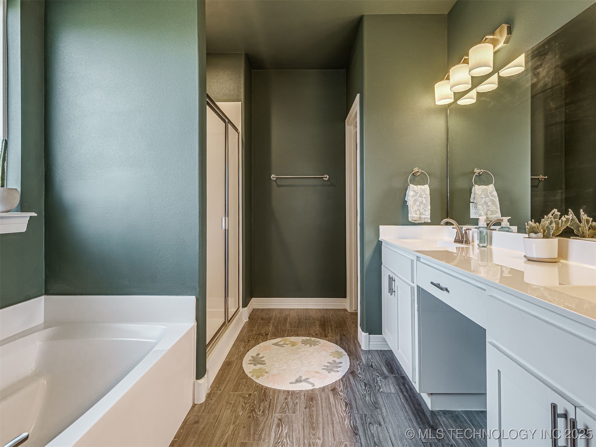 1415 E Jasper Place Property Photo 22