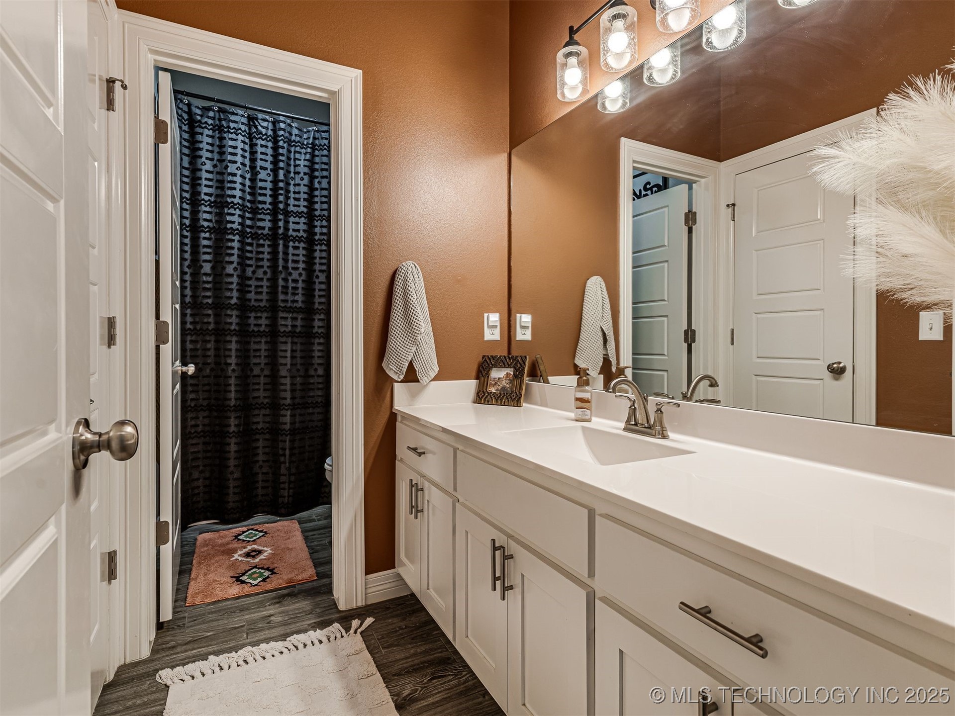 1415 E Jasper Place Property Photo 29