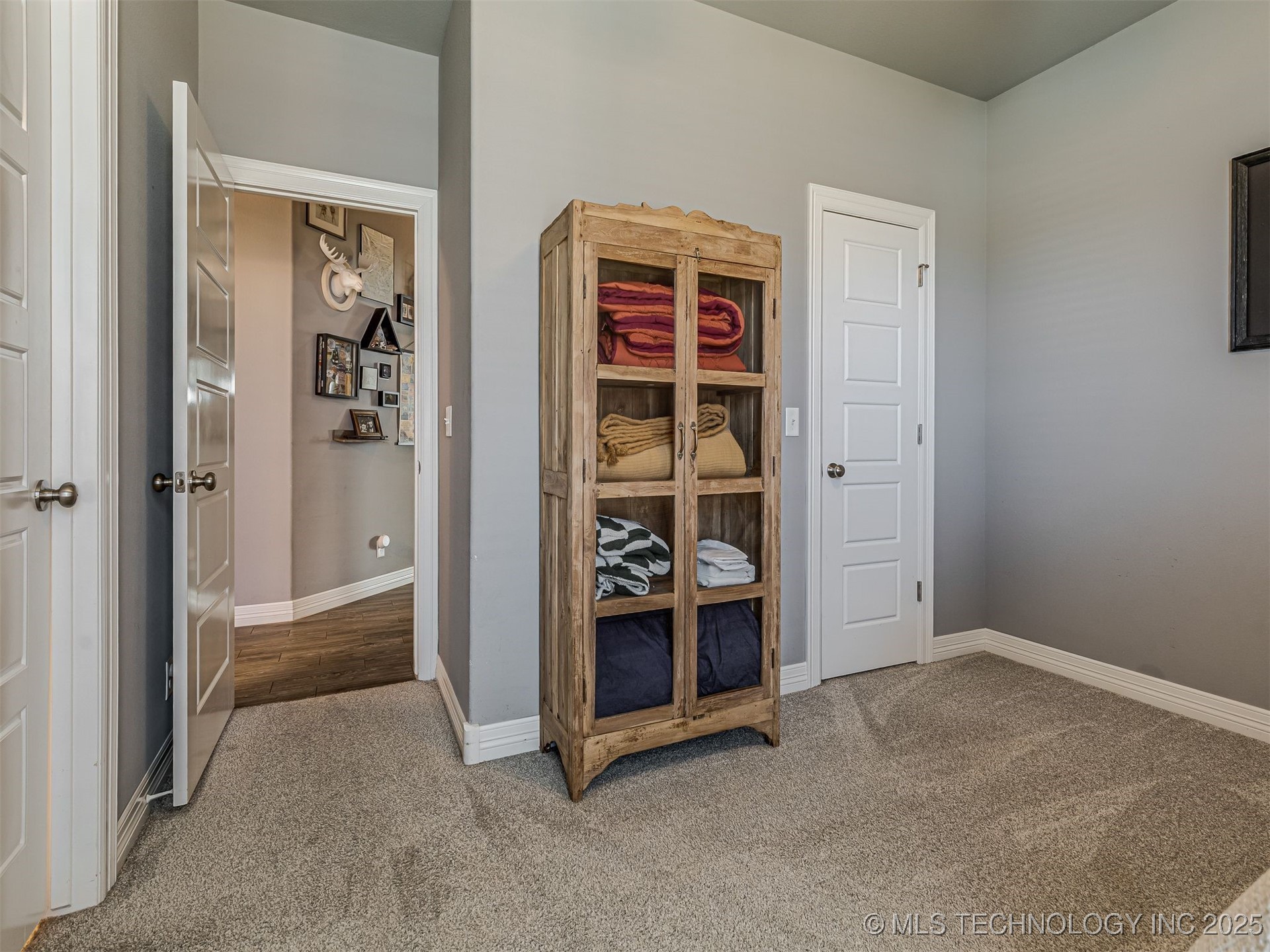 1415 E Jasper Place Property Photo 31