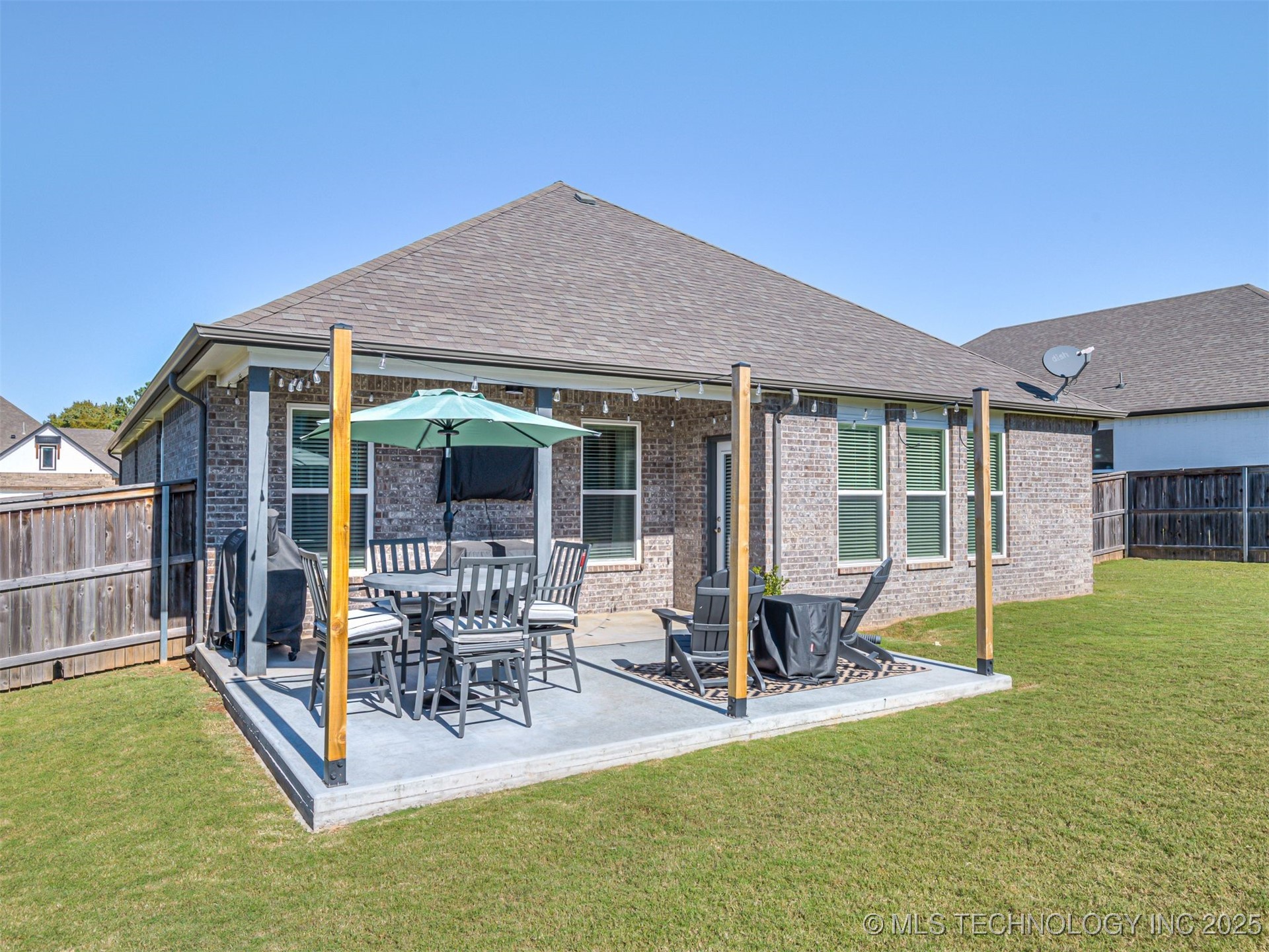 1415 E Jasper Place Property Photo 39