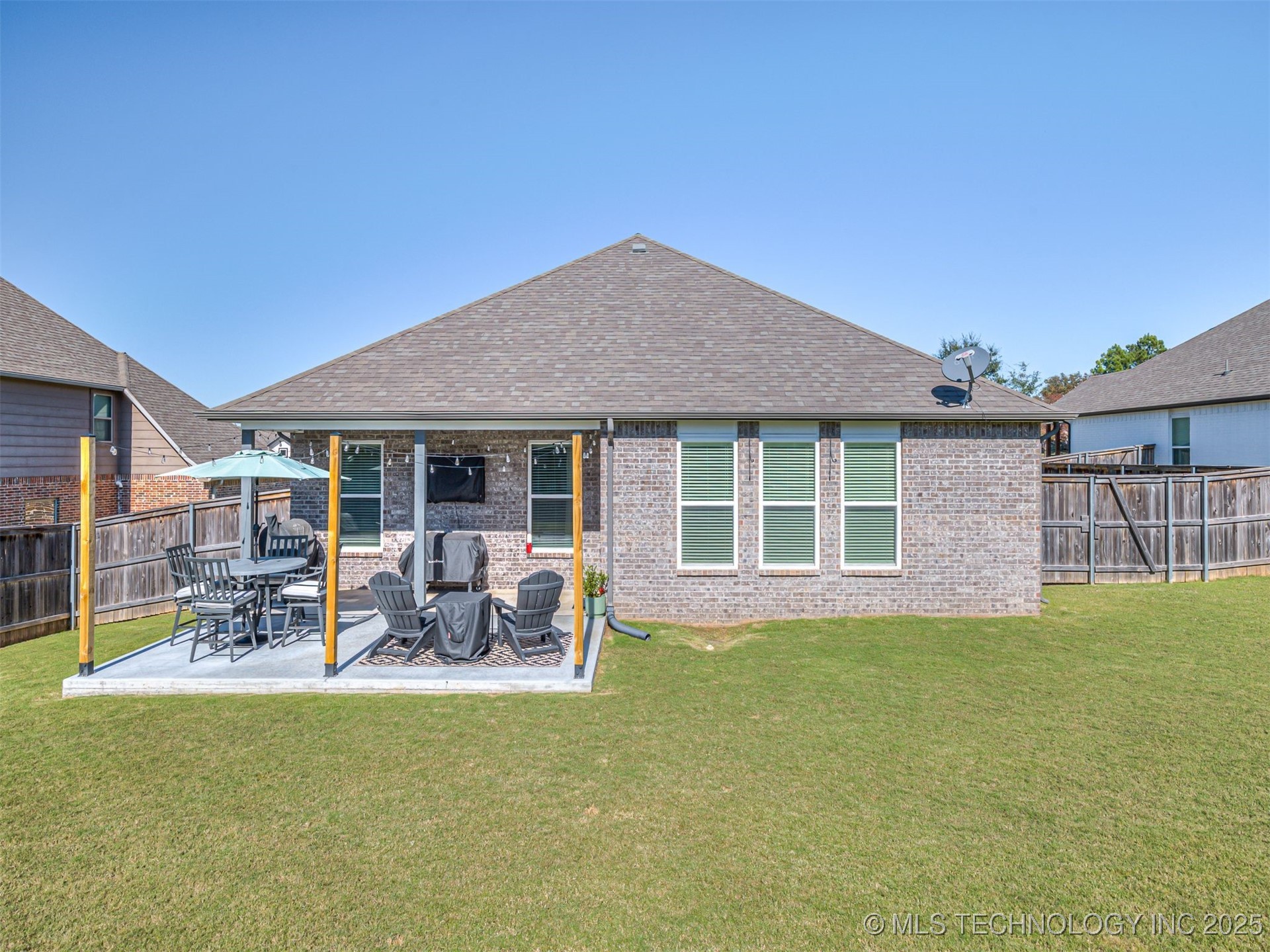 1415 E Jasper Place Property Photo 40