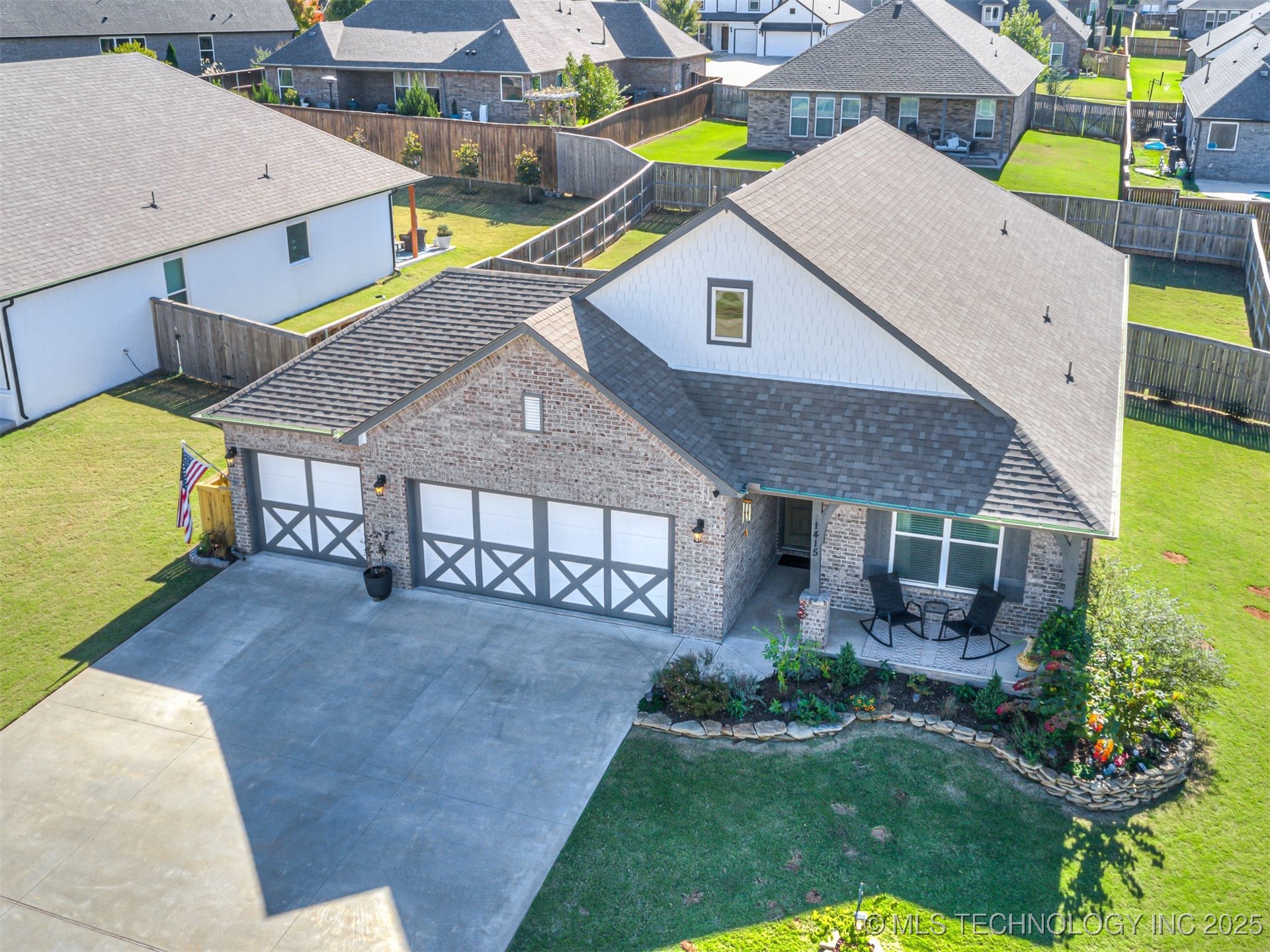 1415 E Jasper Place Property Photo 41