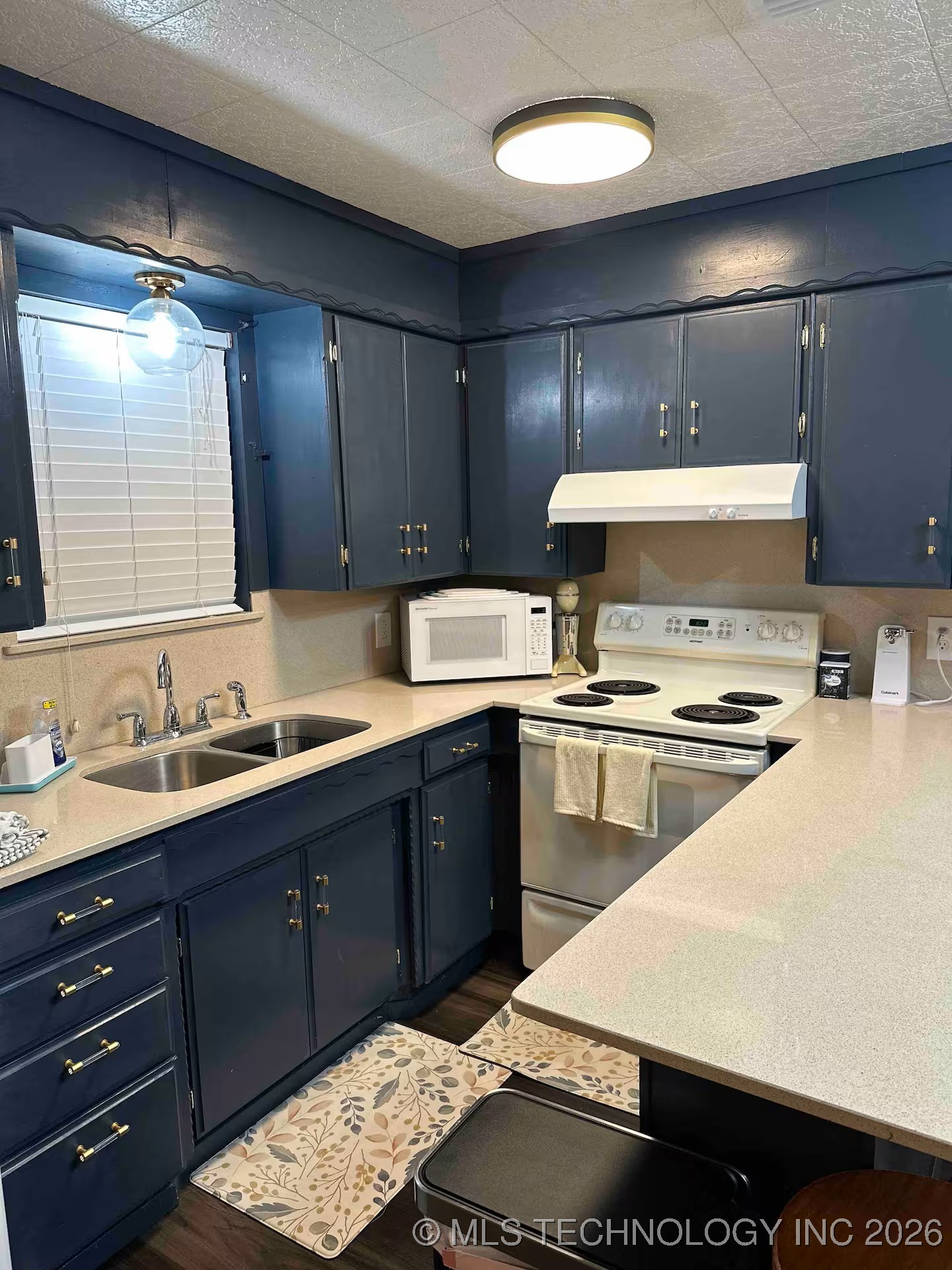 18237 Tabler Road Property Photo 18