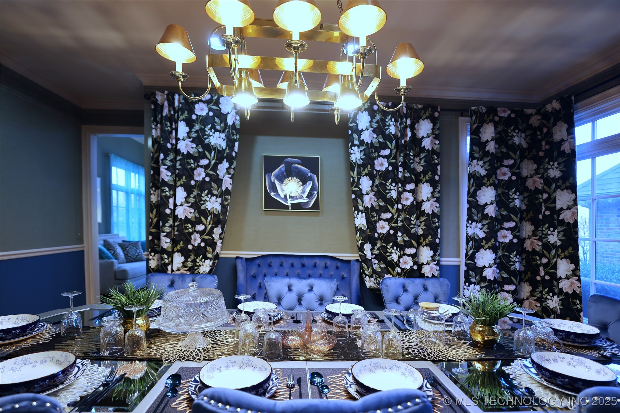 9327 S Jamestown Avenue Property Photo 18