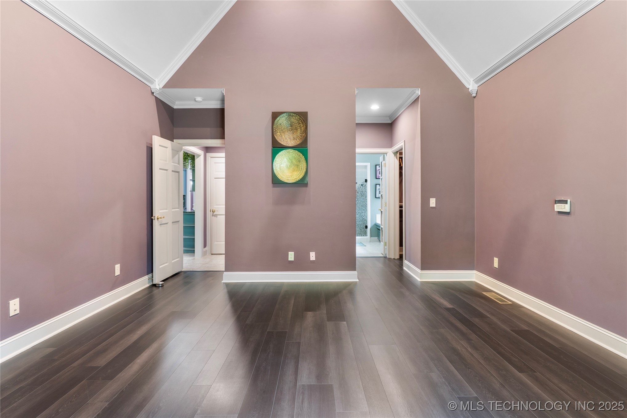 9327 S Jamestown Avenue Property Photo 22