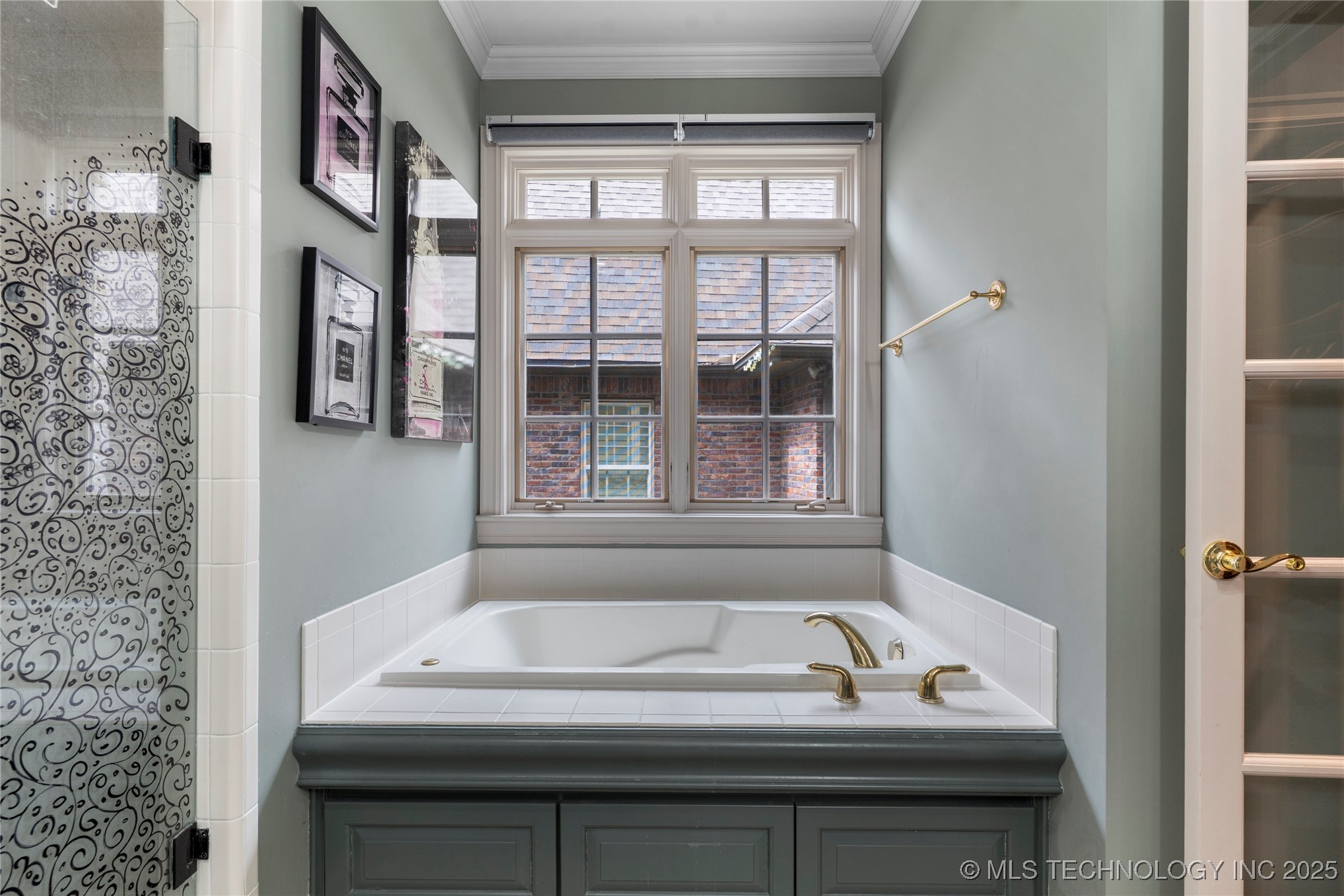 9327 S Jamestown Avenue Property Photo 27