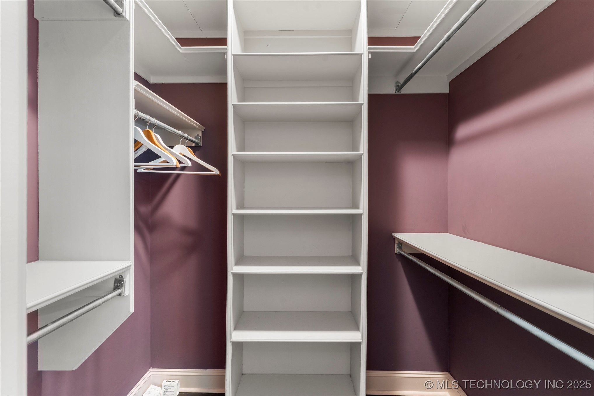 9327 S Jamestown Avenue Property Photo 30