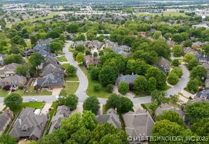 9327 S Jamestown Avenue Property Photo 49