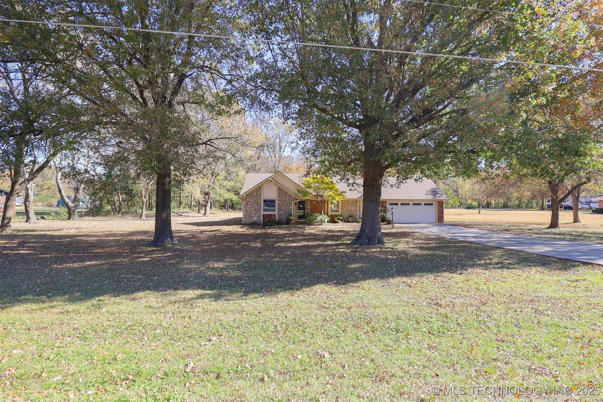 7401 S 231st East Avenue Property Photo 2