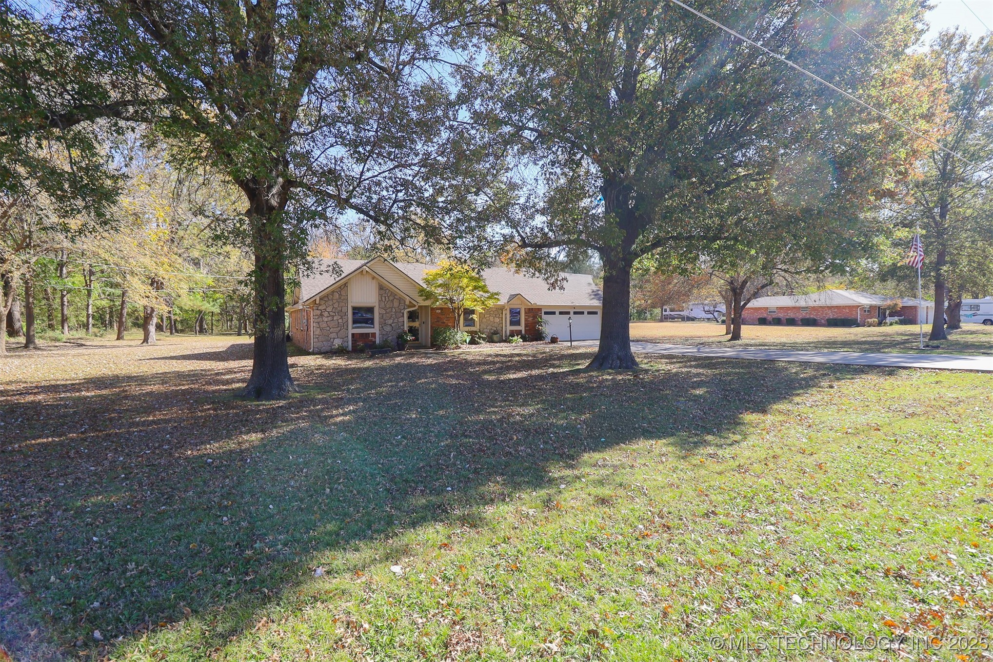 7401 S 231st East Avenue Property Photo 3