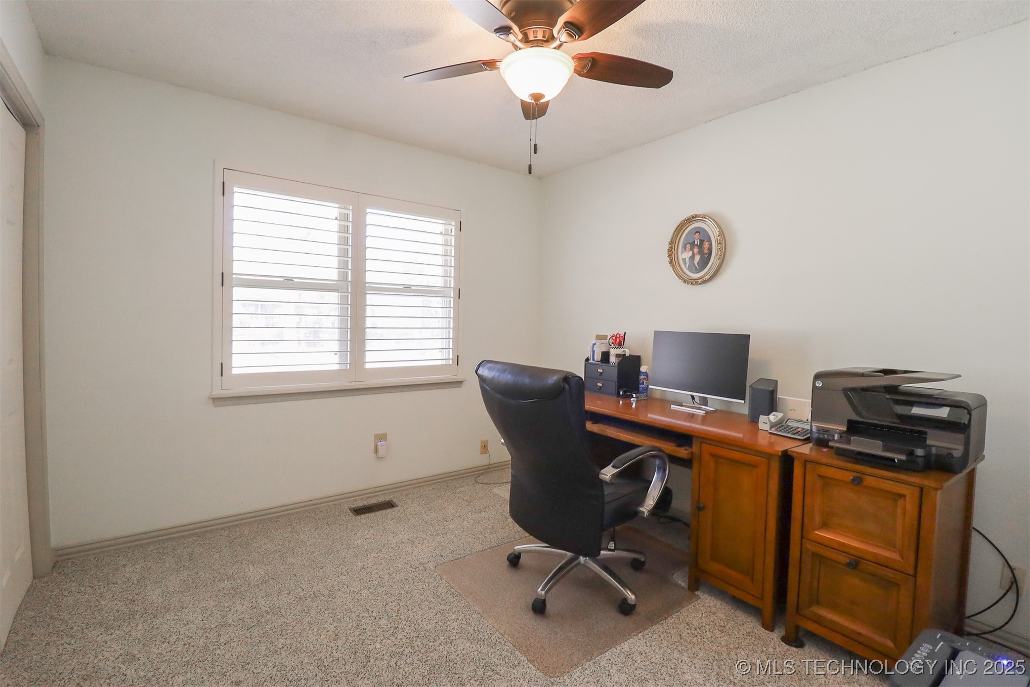 7401 S 231st East Avenue Property Photo 12