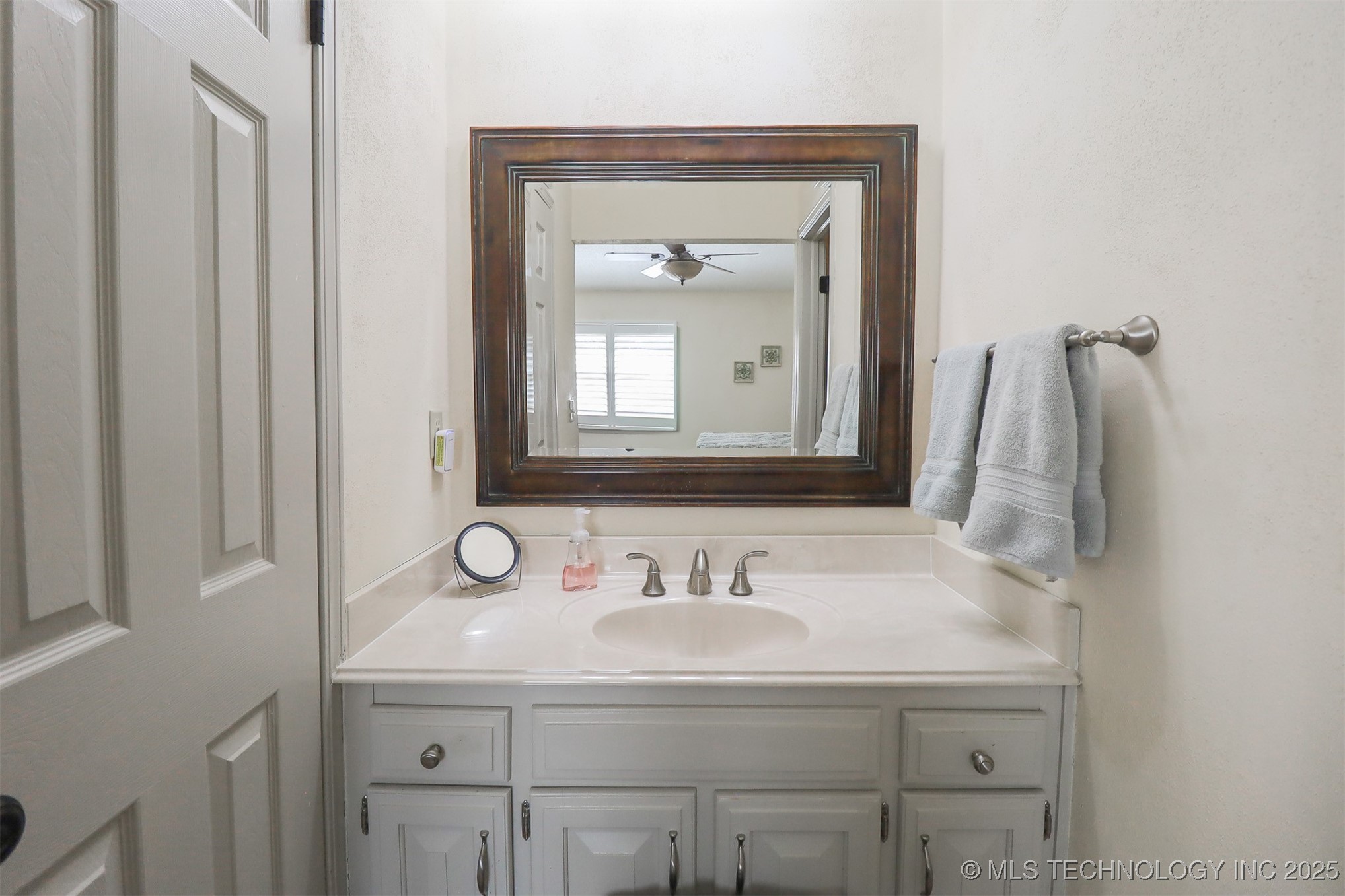 7401 S 231st East Avenue Property Photo 19