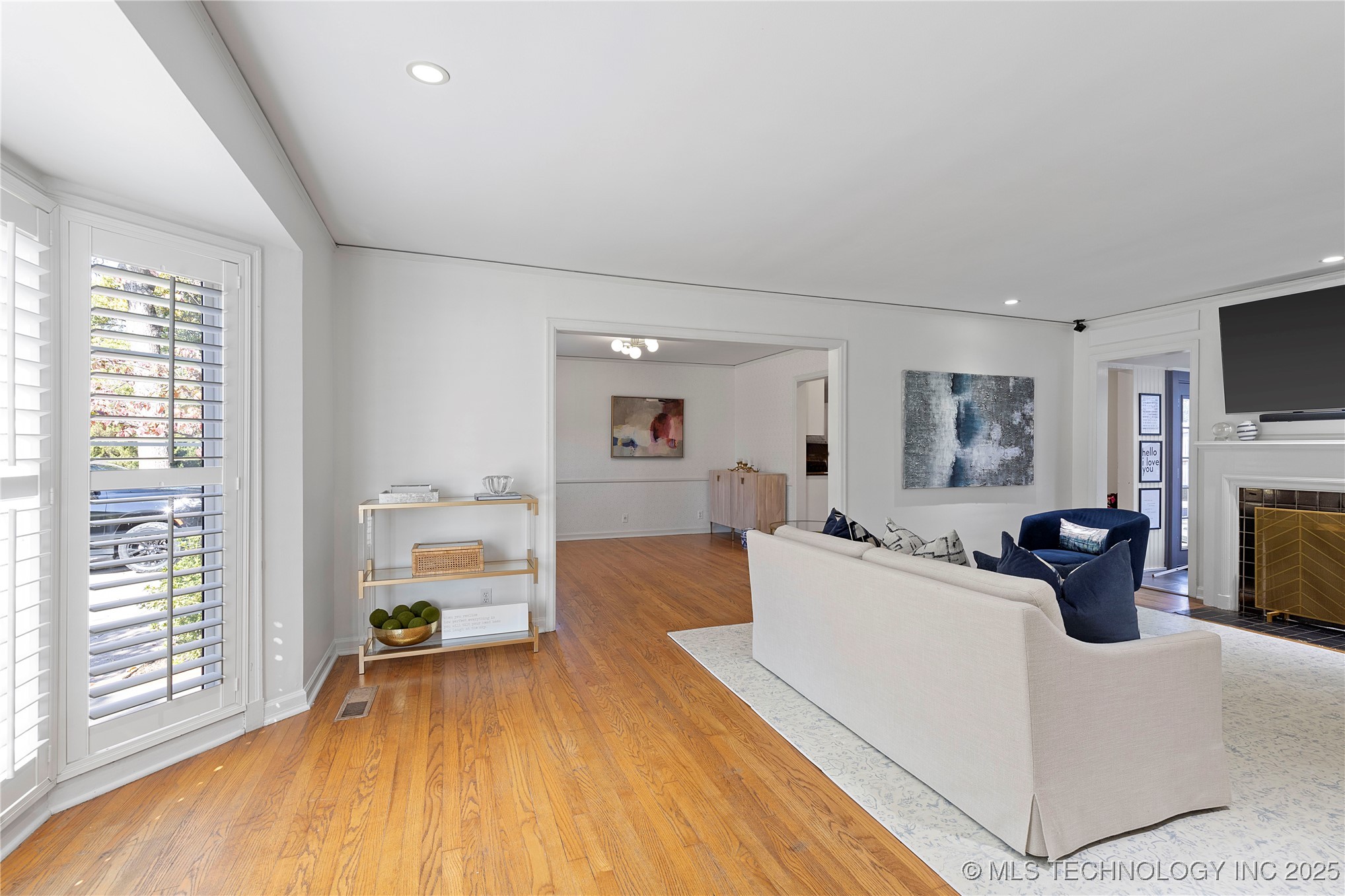 3651 S Utica Avenue Property Photo 3