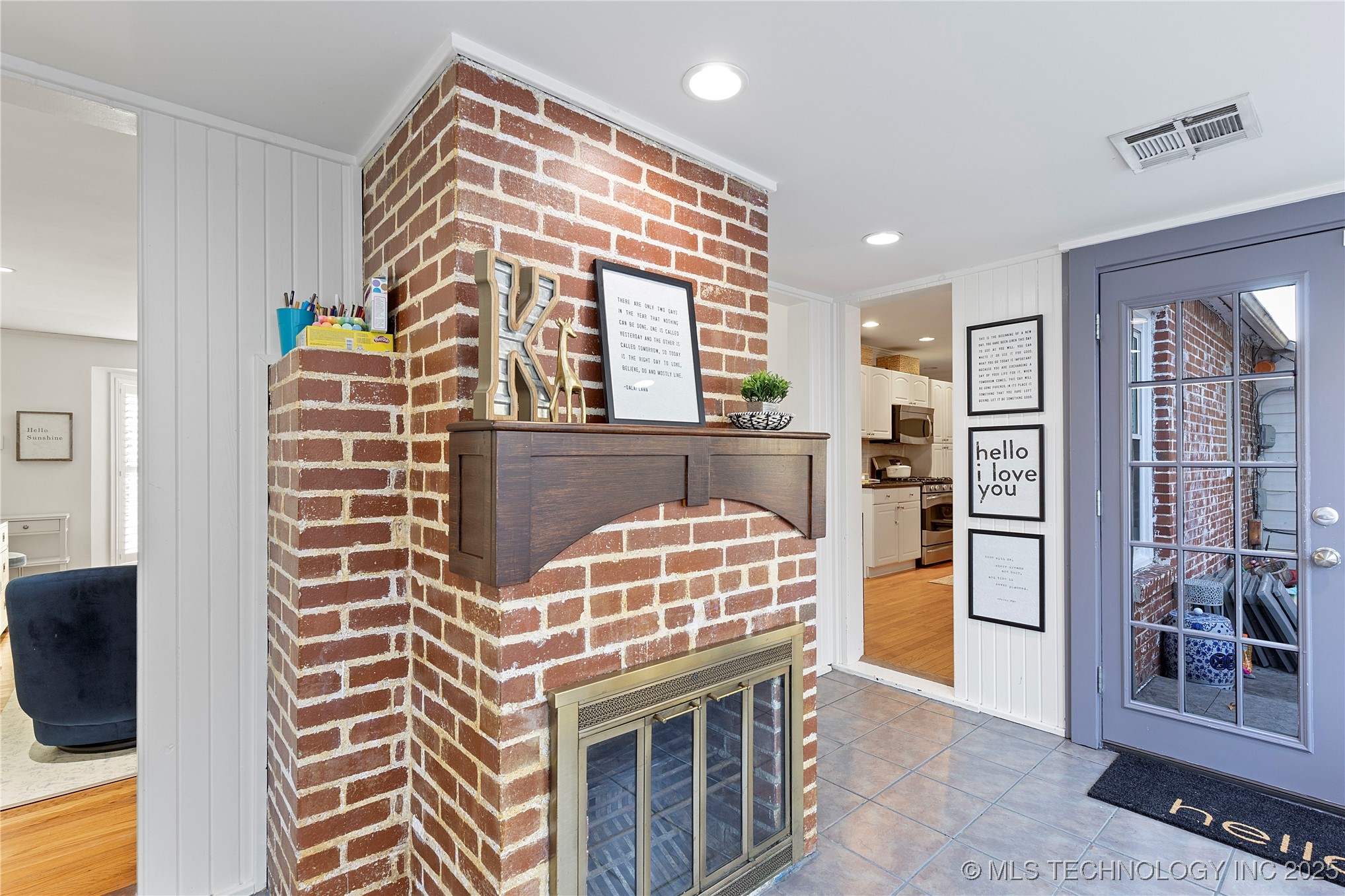 3651 S Utica Avenue Property Photo 19