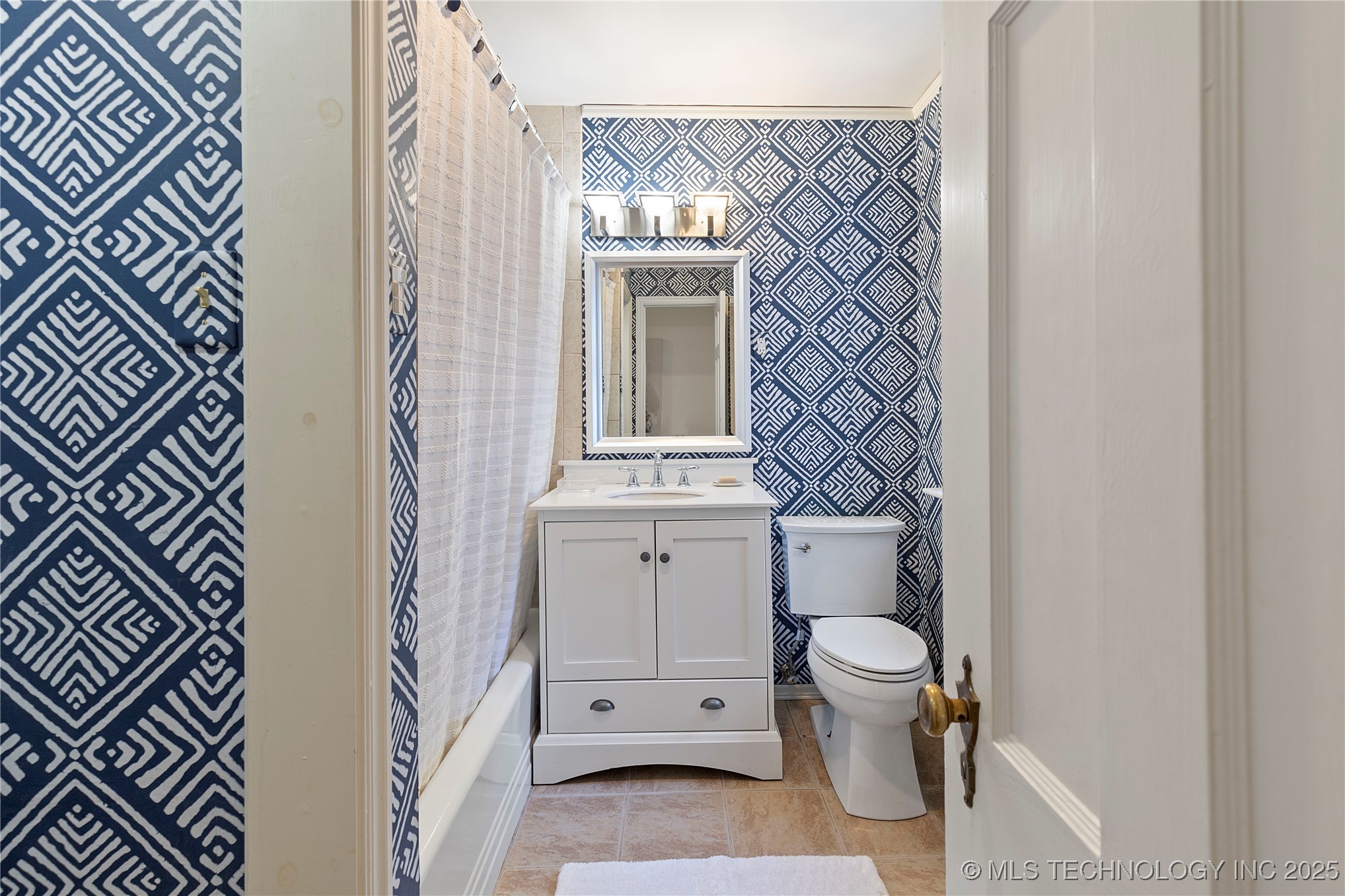 3651 S Utica Avenue Property Photo 21