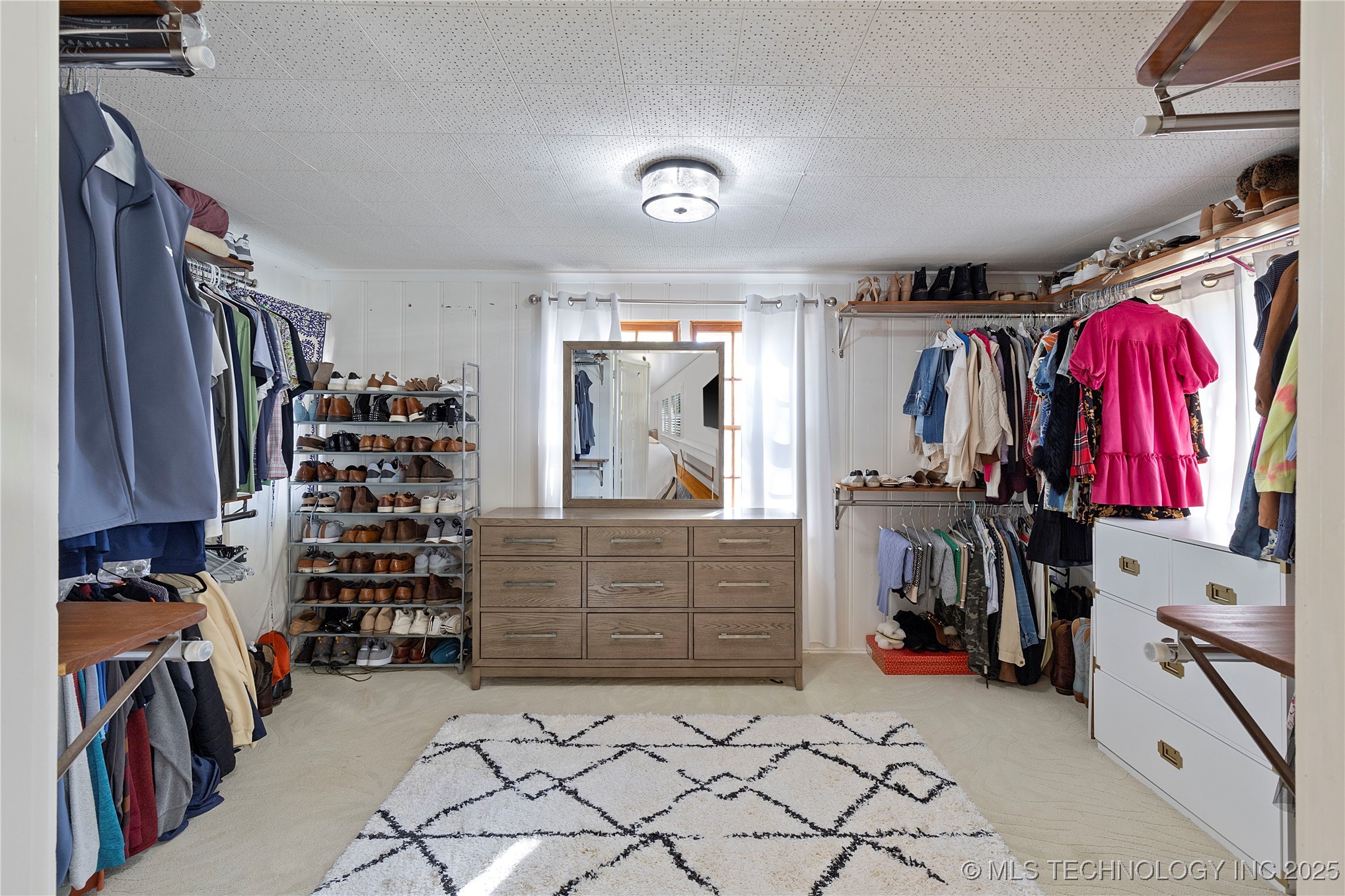 3651 S Utica Avenue Property Photo 32