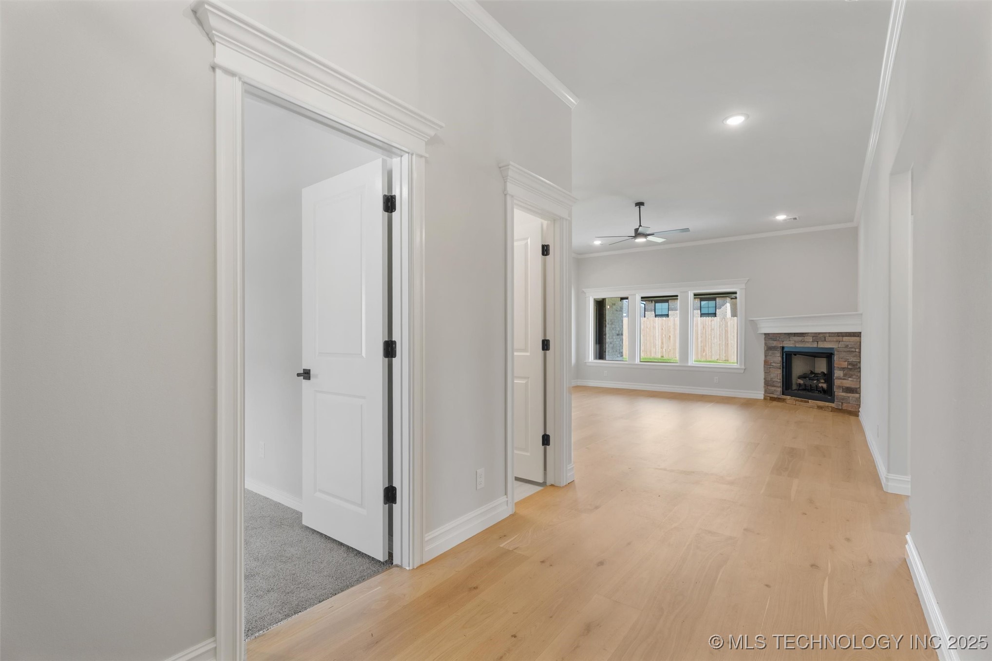 5822 Brandon Court Property Photo 3