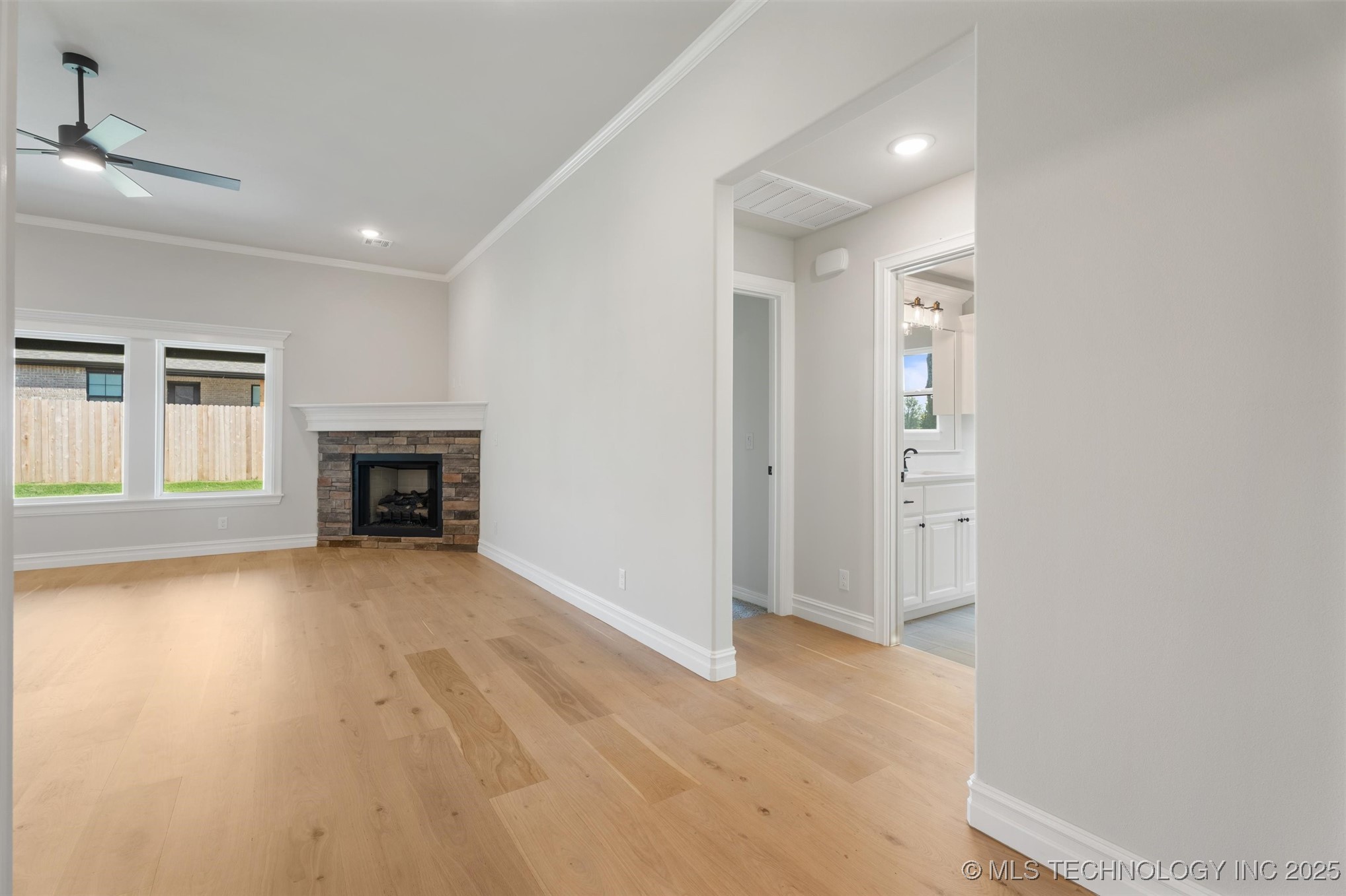 5822 Brandon Court Property Photo 8