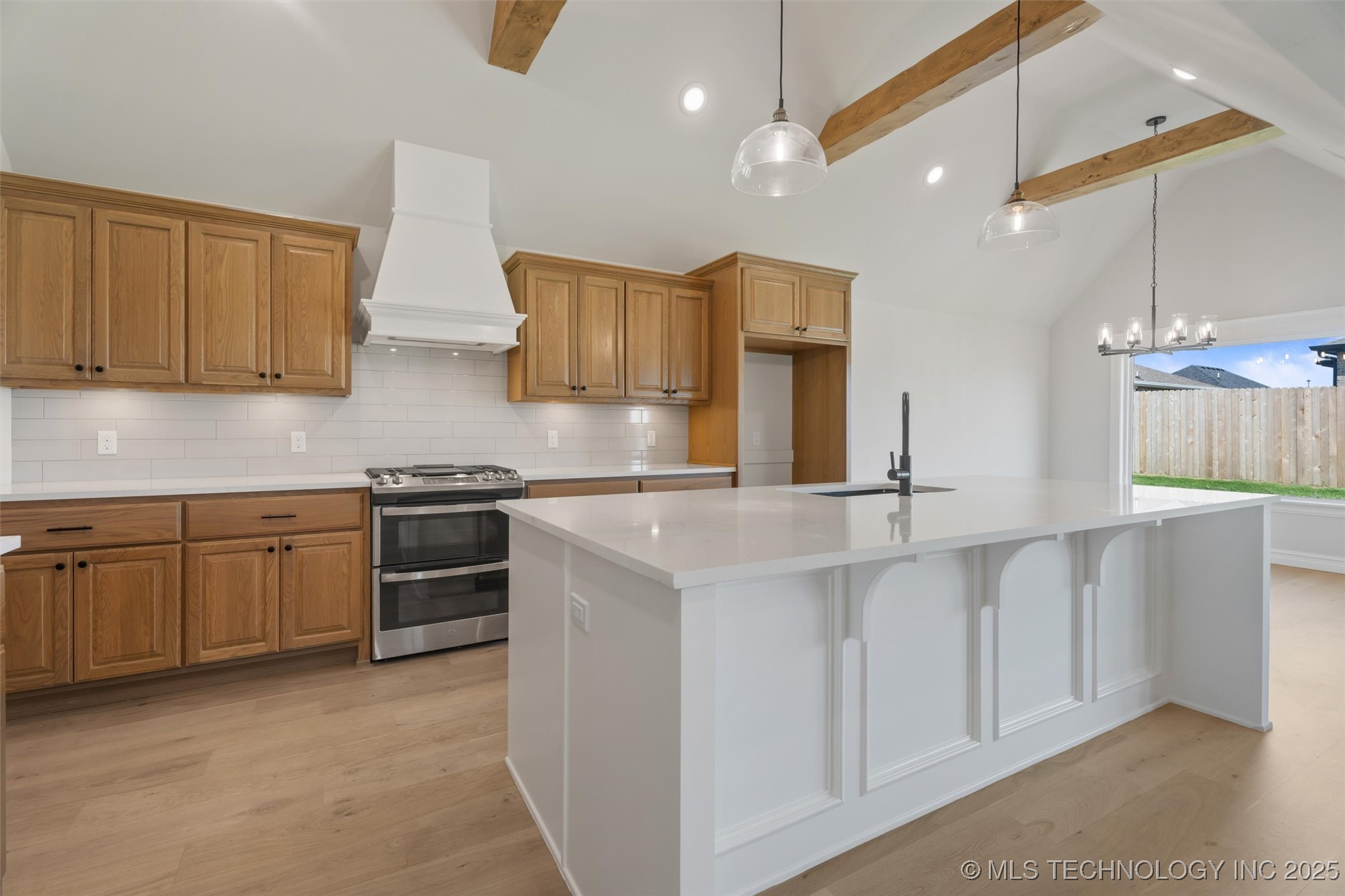 5822 Brandon Court Property Photo 10