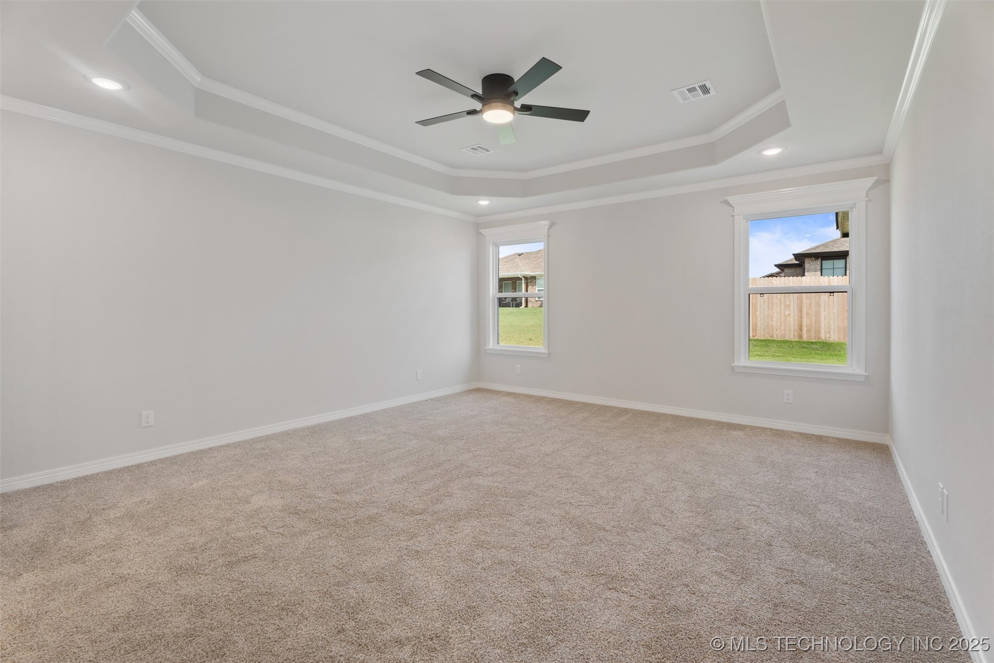 5822 Brandon Court Property Photo 18