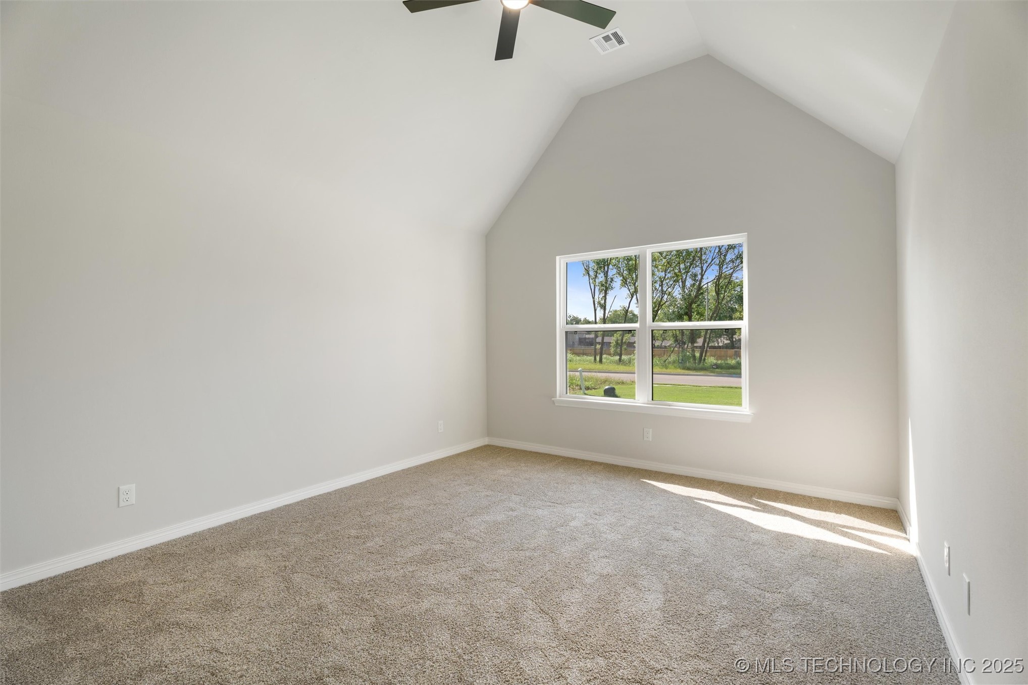 5822 Brandon Court Property Photo 28