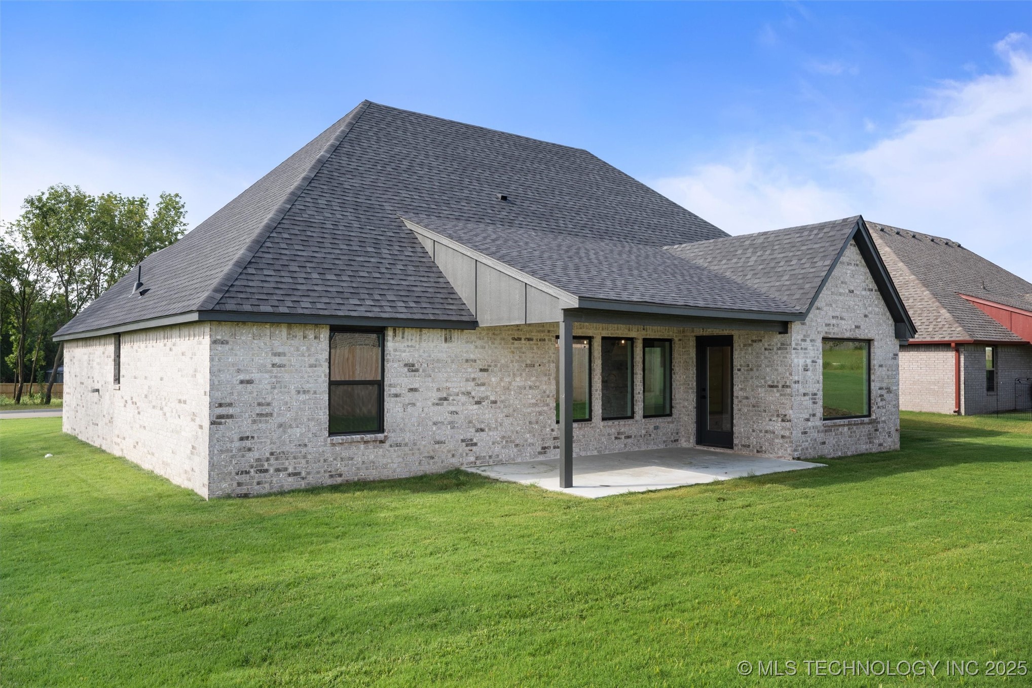 5822 Brandon Court Property Photo 39