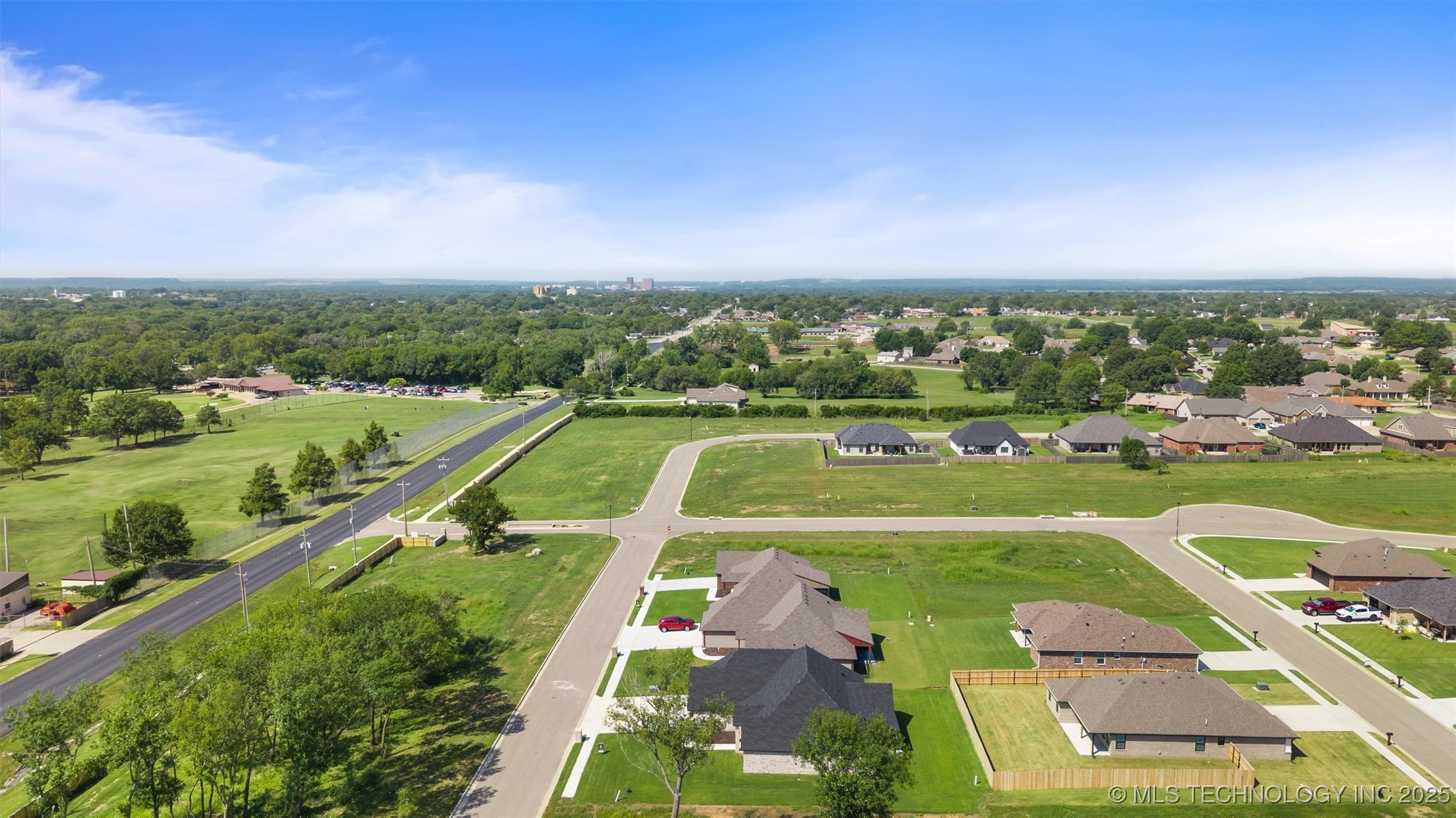 5822 Brandon Court Property Photo 45