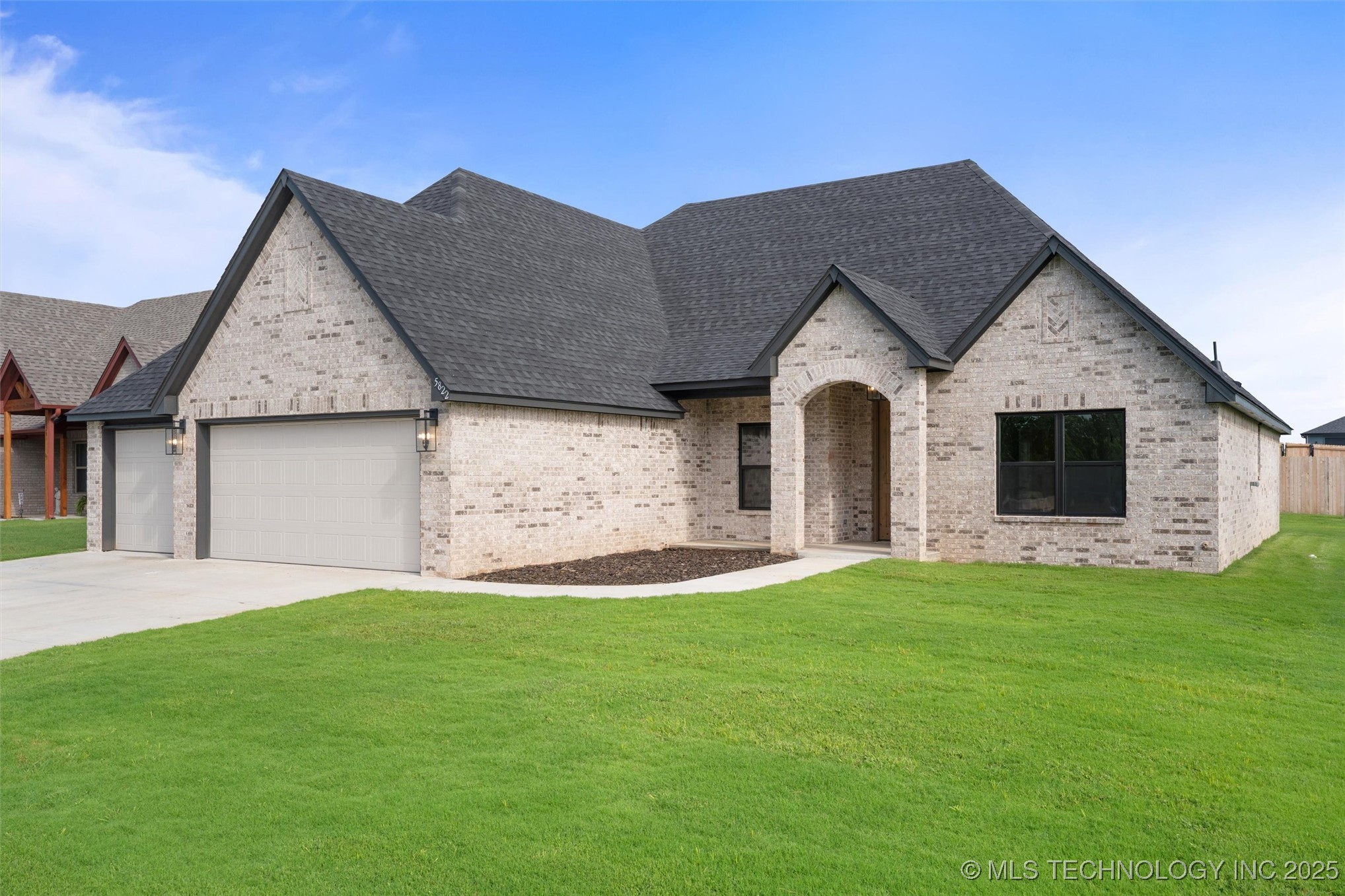 5822 Brandon Court Property Photo 49